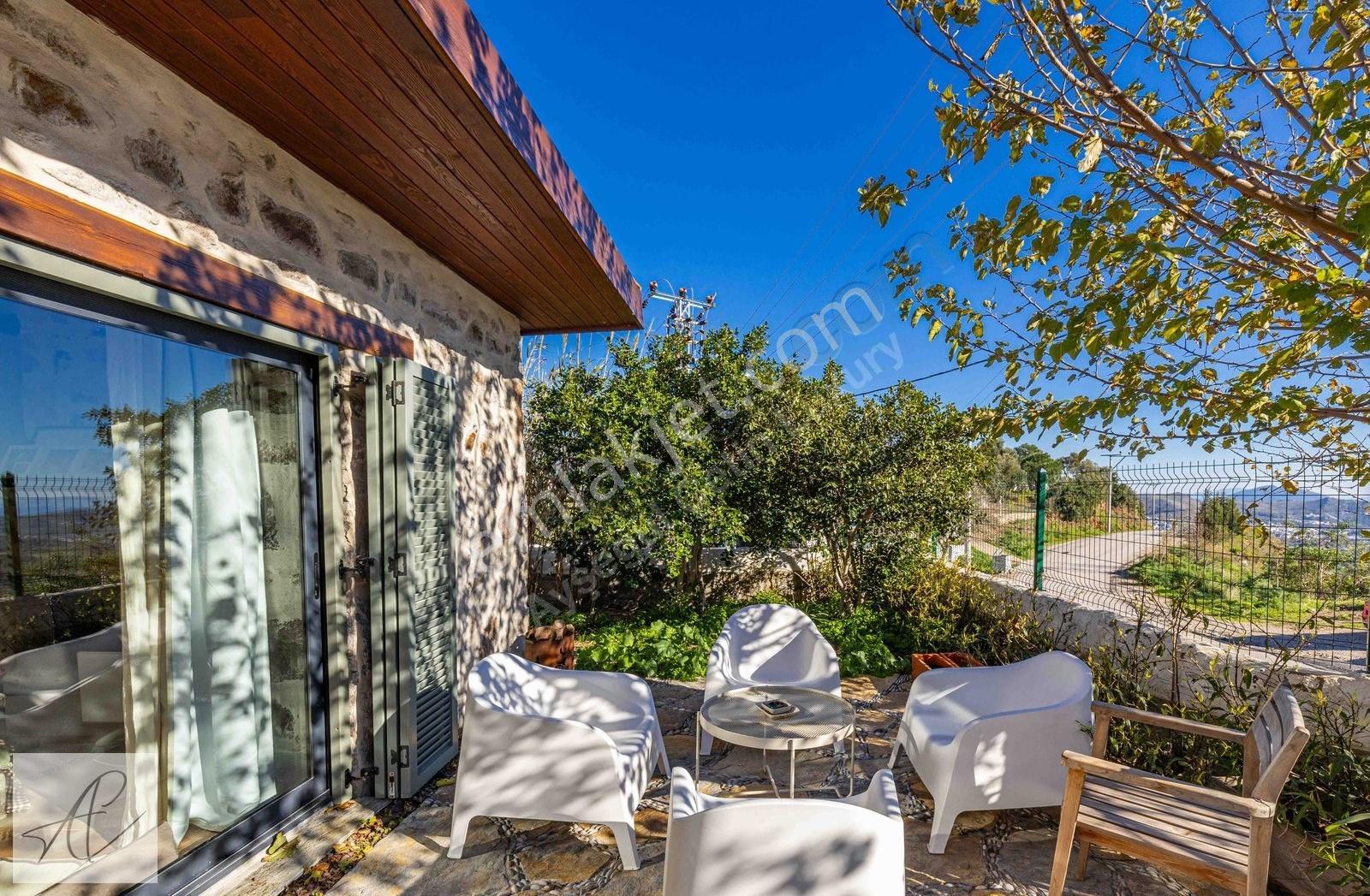 Yakaköy'de Müstakil, Tek Kat, 3 + 1 Taş Villa - Görsel 19