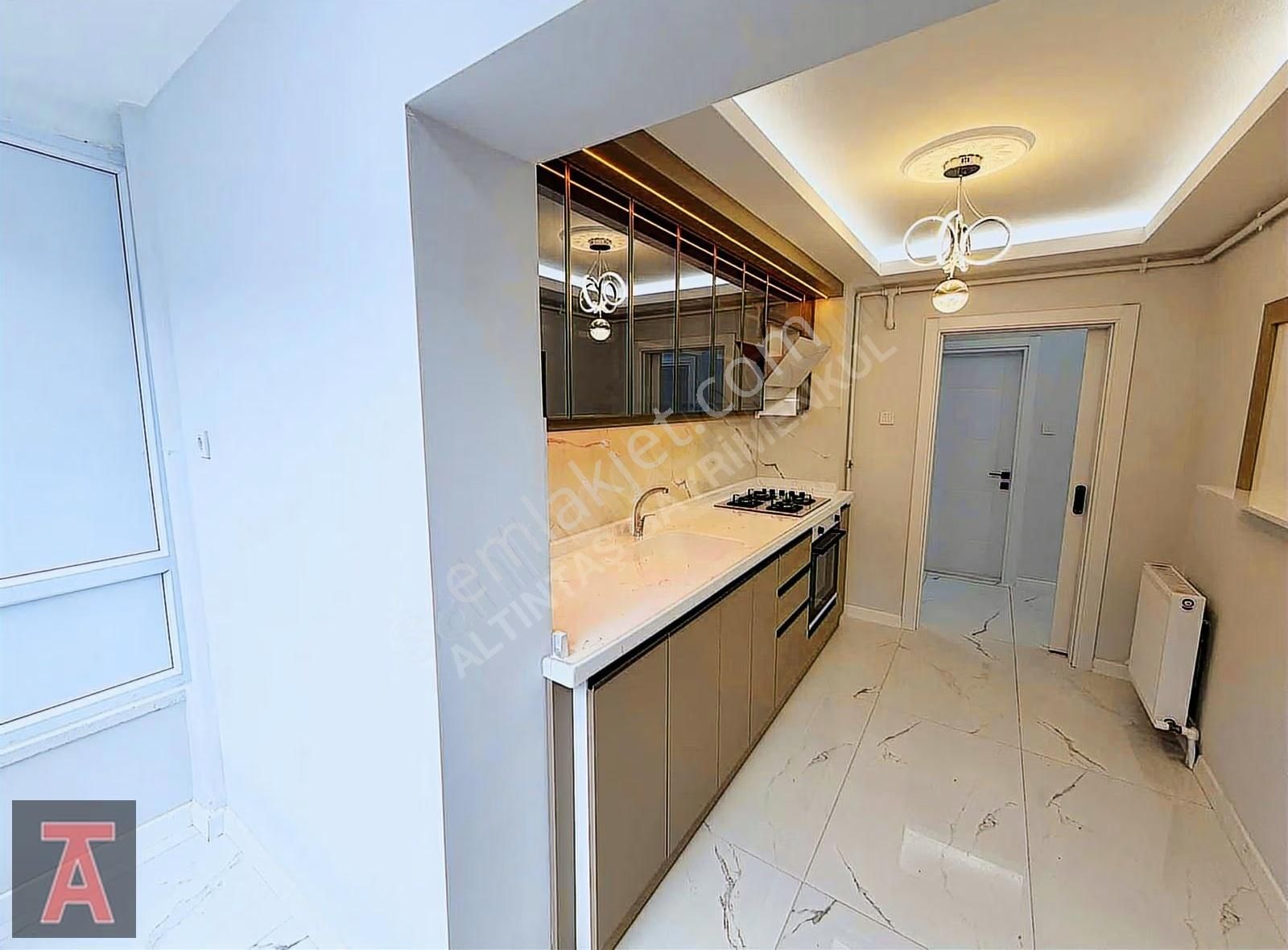 Elvan Mah'de Ara Katta Ultra Lüx Yapılı Cadde Üzeri 3+1 - Görsel 9