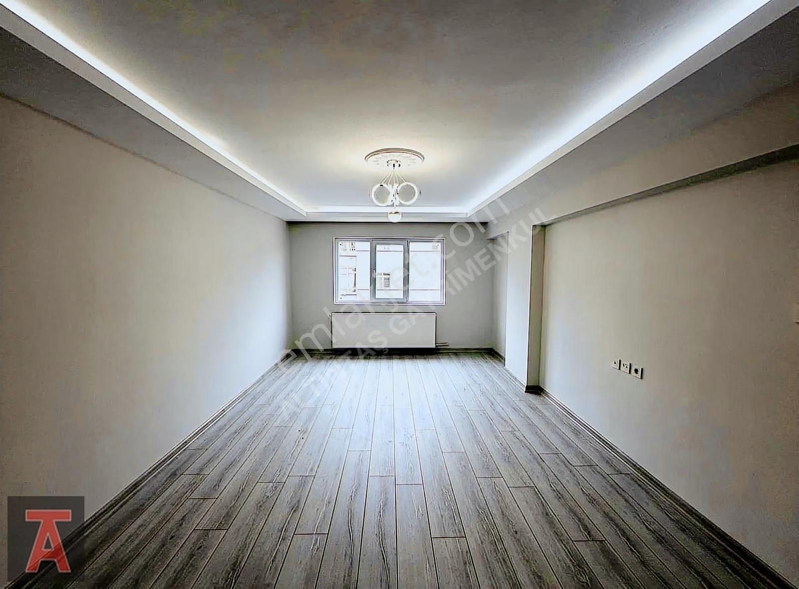 Elvan Mah'de Ara Katta Ultra Lüx Yapılı Cadde Üzeri 3+1 - Görsel 31