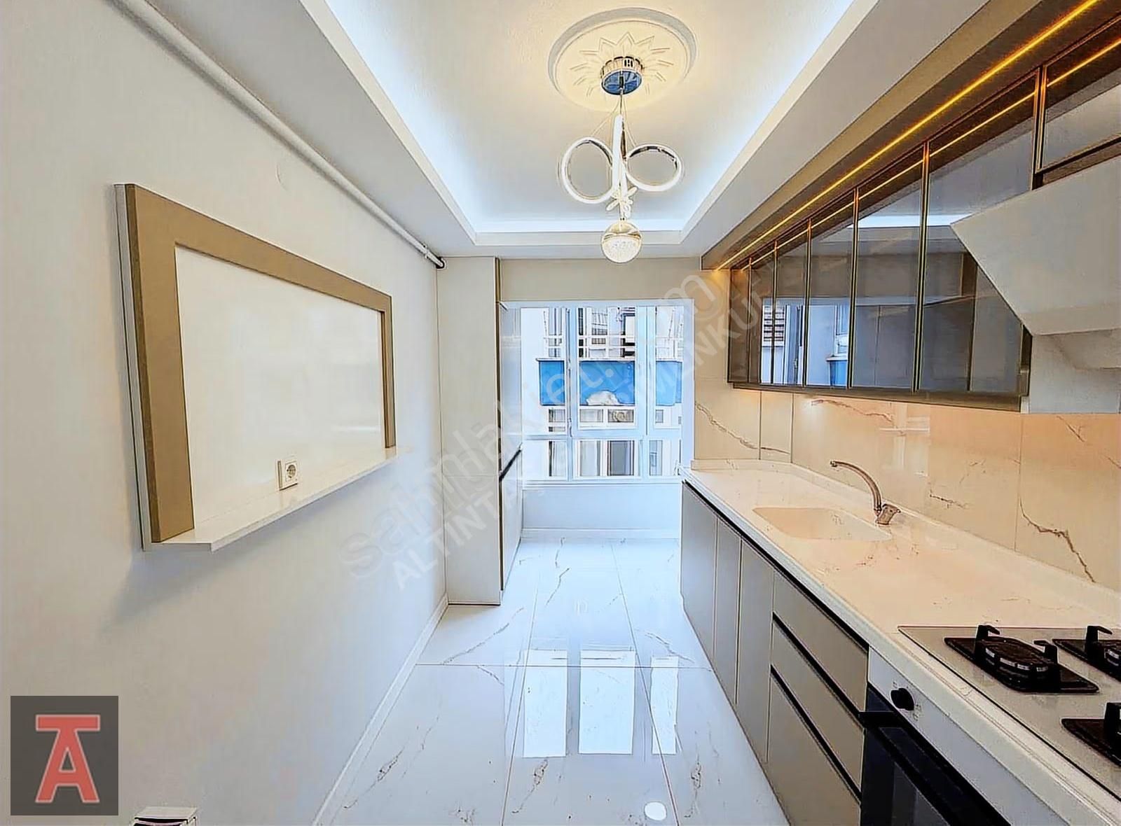 Elvan Mah'de Ara Katta Ultra Lüx Yapılı Cadde Üzeri 3+1 - Görsel 29