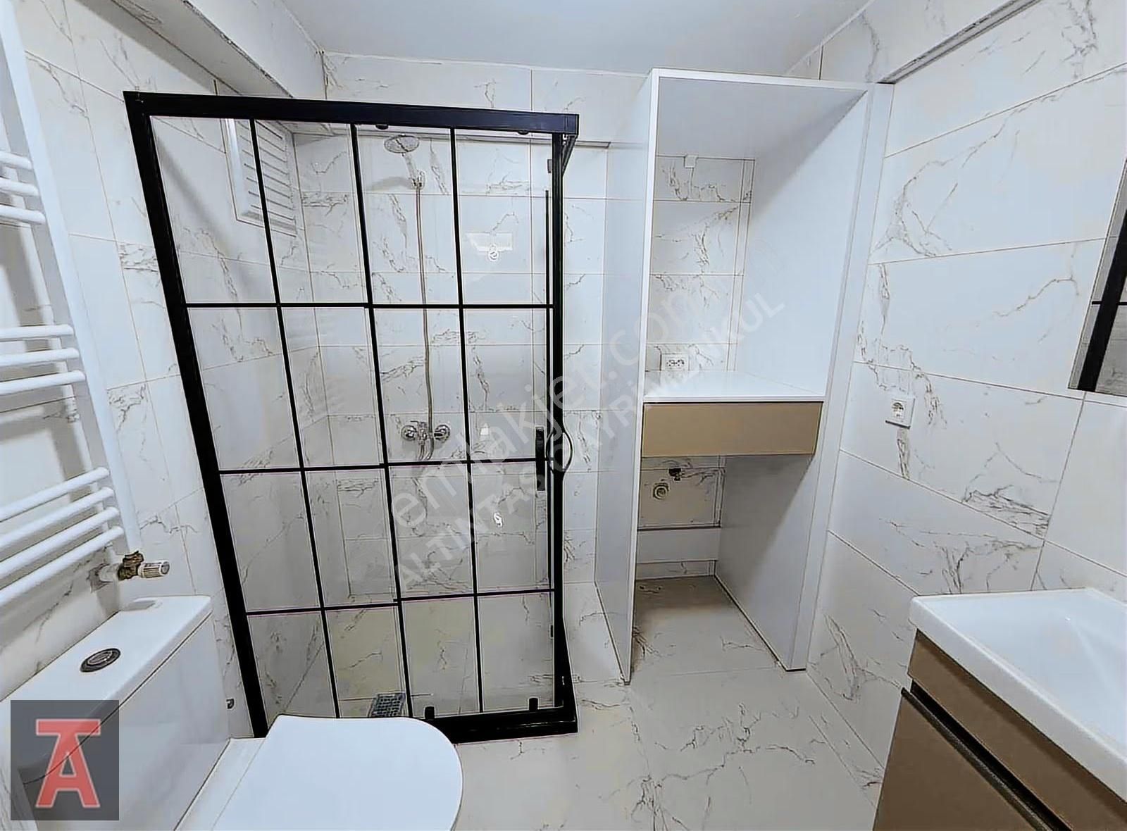 Elvan Mah'de Ara Katta Ultra Lüx Yapılı Cadde Üzeri 3+1 - Görsel 20