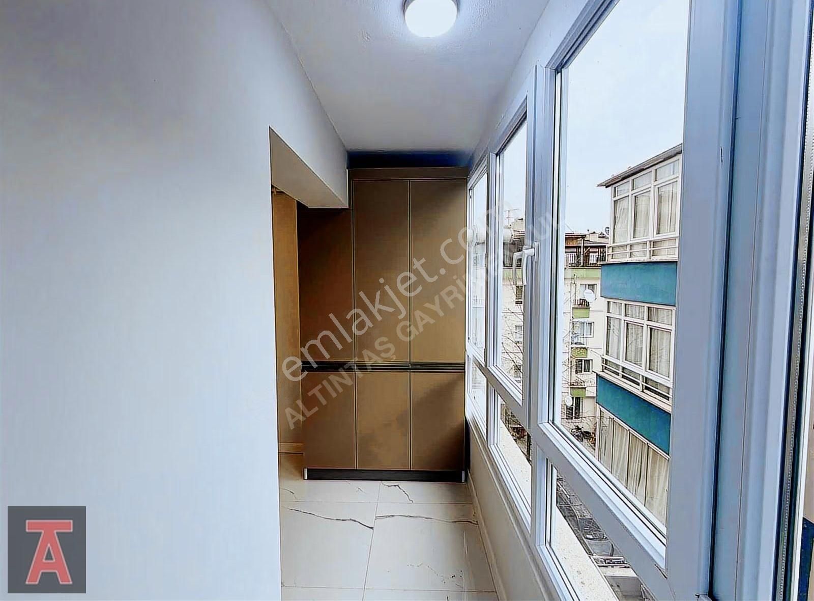 Elvan Mah'de Ara Katta Ultra Lüx Yapılı Cadde Üzeri 3+1 - Görsel 3