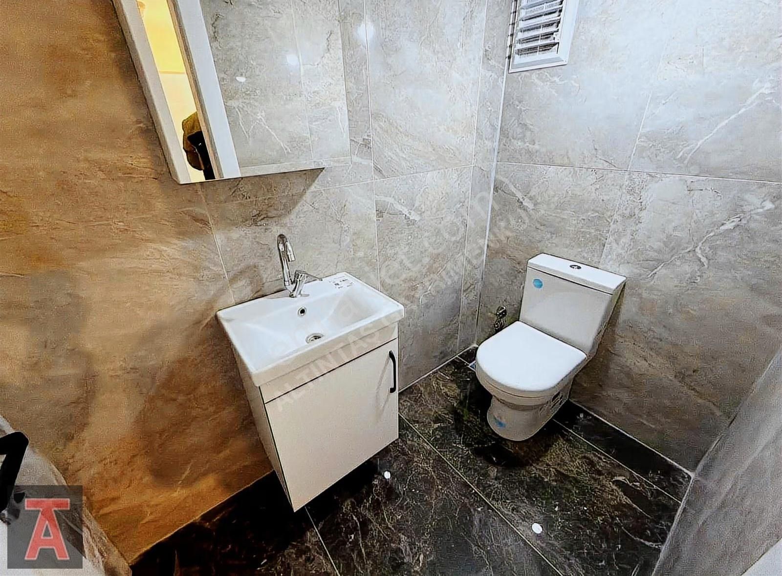 İstasyon Mah'de Ara Katta Full Yapılı Fuzul Eve Uygun 3+1 Daire - Görsel 12