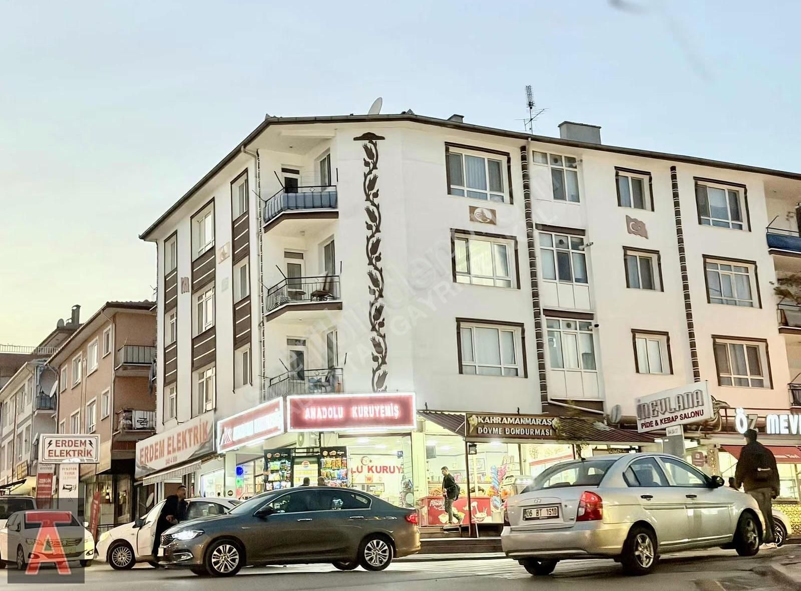 Etimesgut Merkezde Köşe Bina Cadde Üzeri Ara Kat Ön Cephe 3+1 - Görsel 13