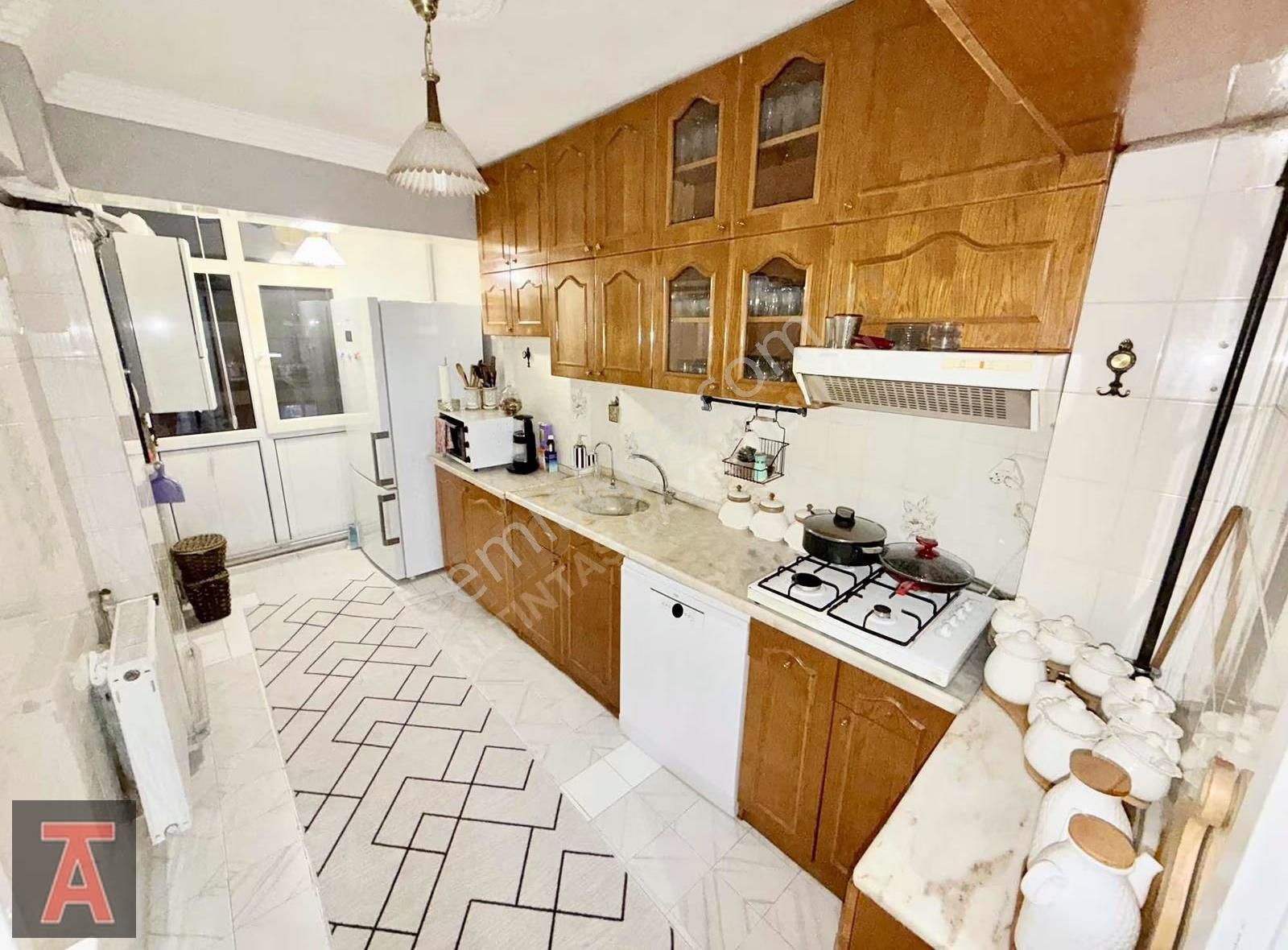 Etimesgut Merkezde Köşe Bina Cadde Üzeri Ara Kat Ön Cephe 3+1 - Görsel 5