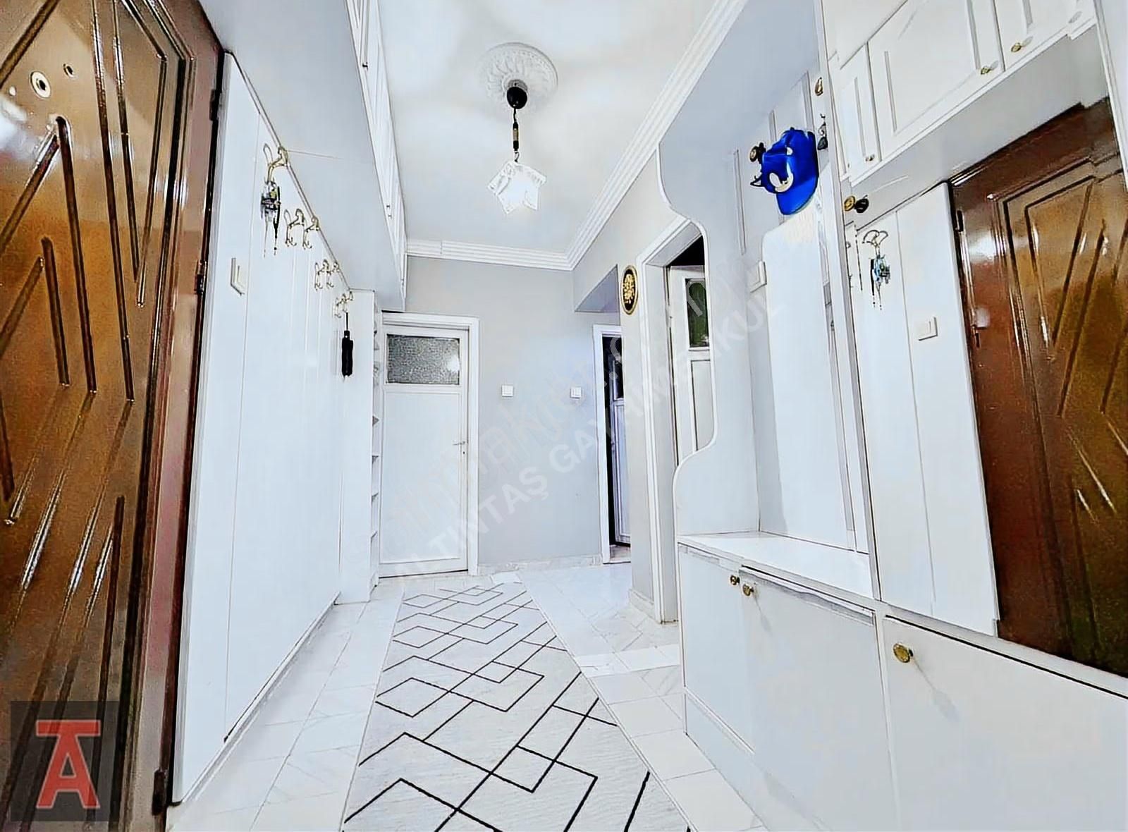 Etimesgut Merkezde Köşe Bina Cadde Üzeri Ara Kat Ön Cephe 3+1 - Görsel 35