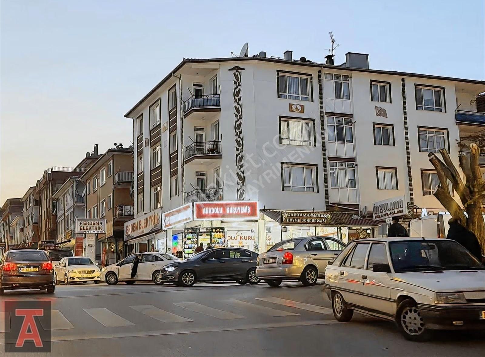 Etimesgut Merkezde Köşe Bina Cadde Üzeri Ara Kat Ön Cephe 3+1 - Görsel 15