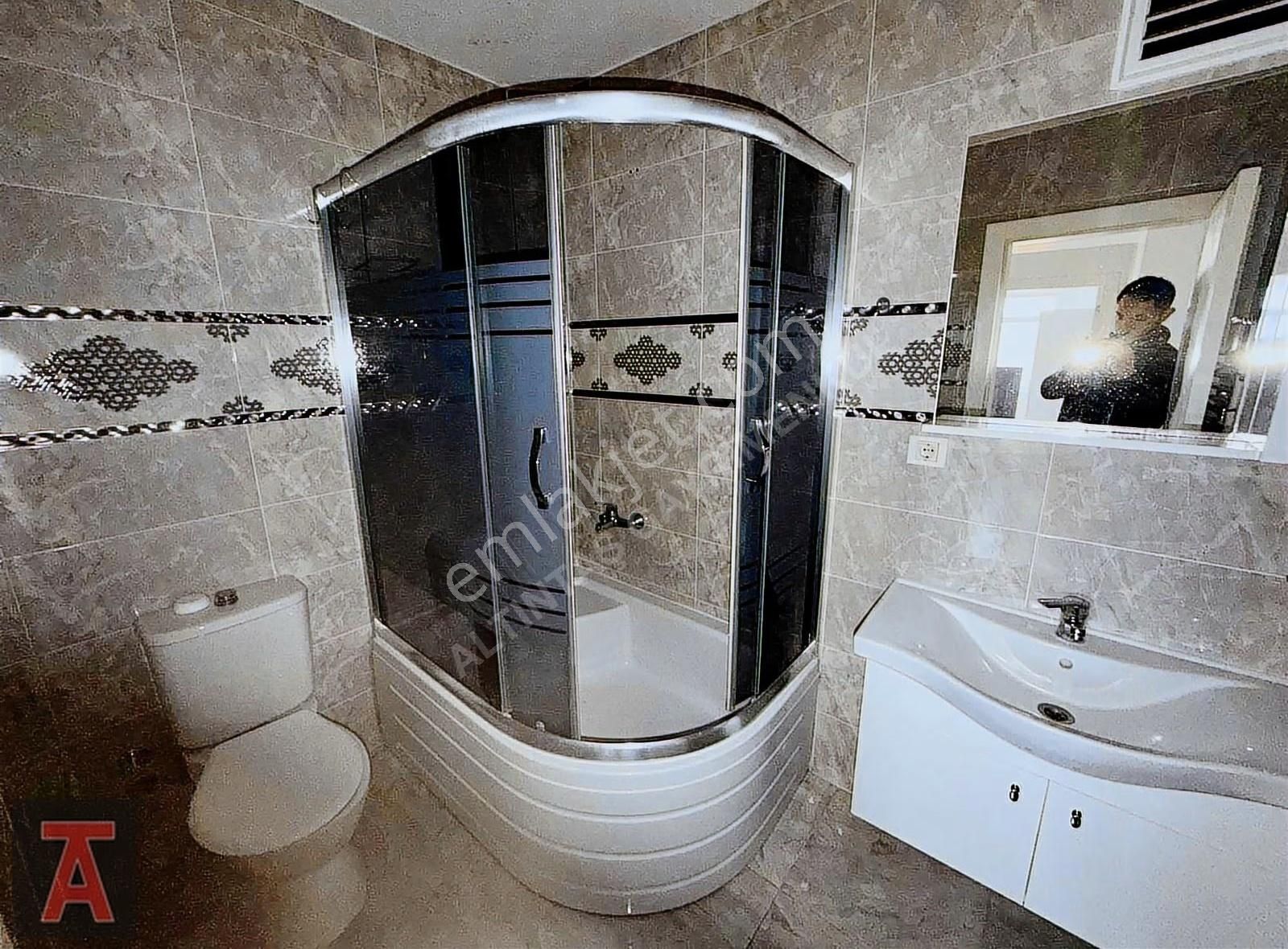 30 Ağustos Mah'de Ara Katta Yatırıma Oturuma Uygun 3+1 - Görsel 25