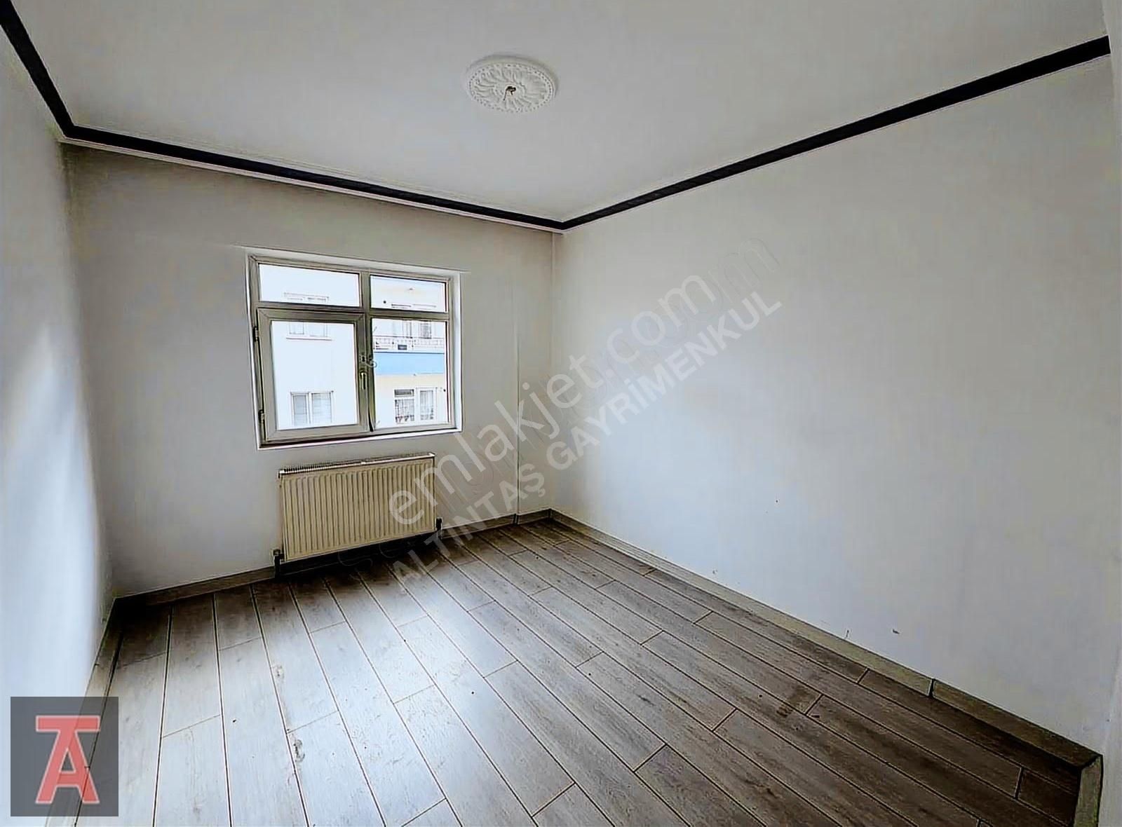 30 Ağustos Mah'de Ara Katta Yatırıma Oturuma Uygun 3+1 - Görsel 29