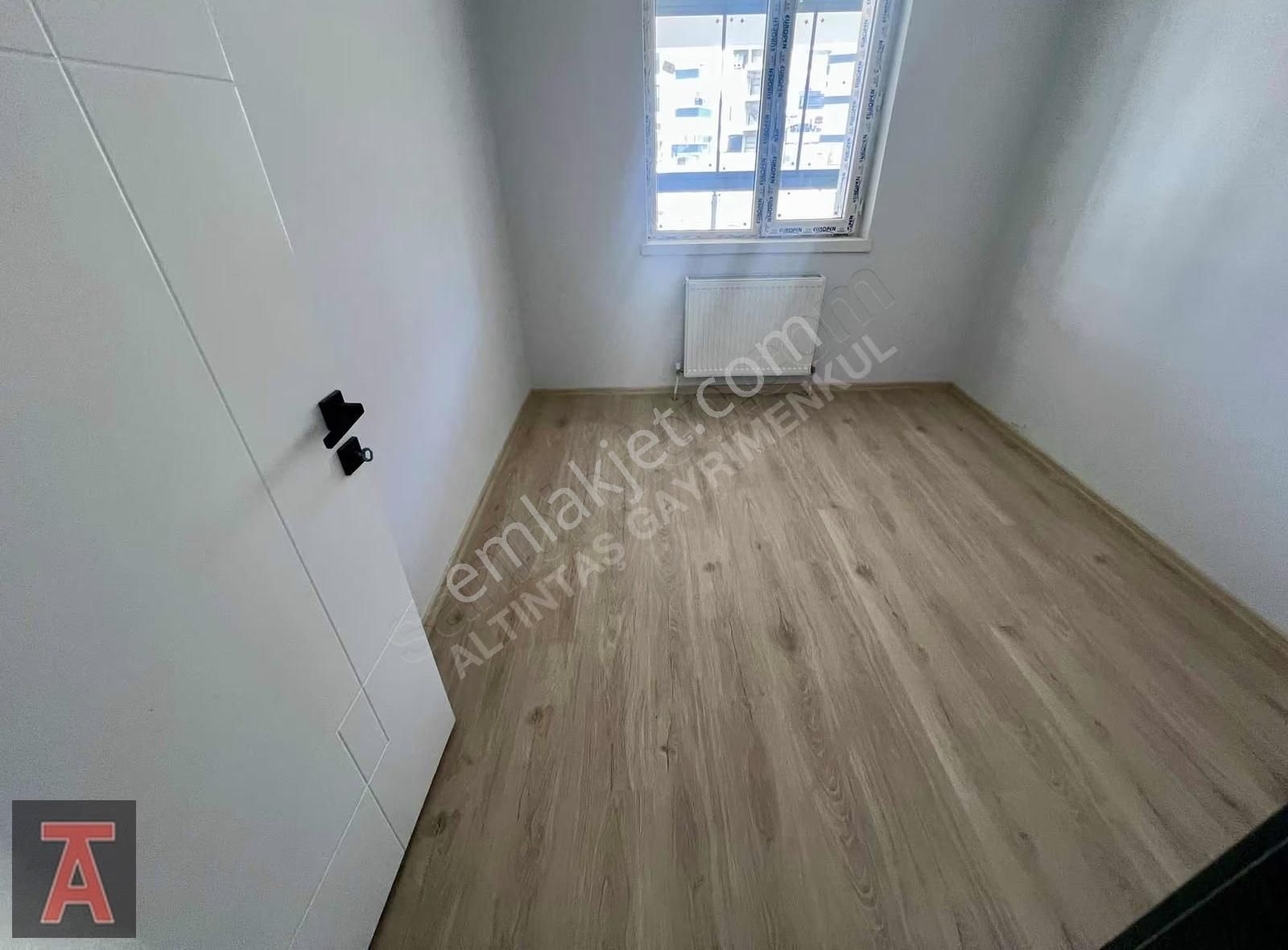 Sincan Yenikent'te Sıfır 3+1 Balkonlu Daire - Görsel 3