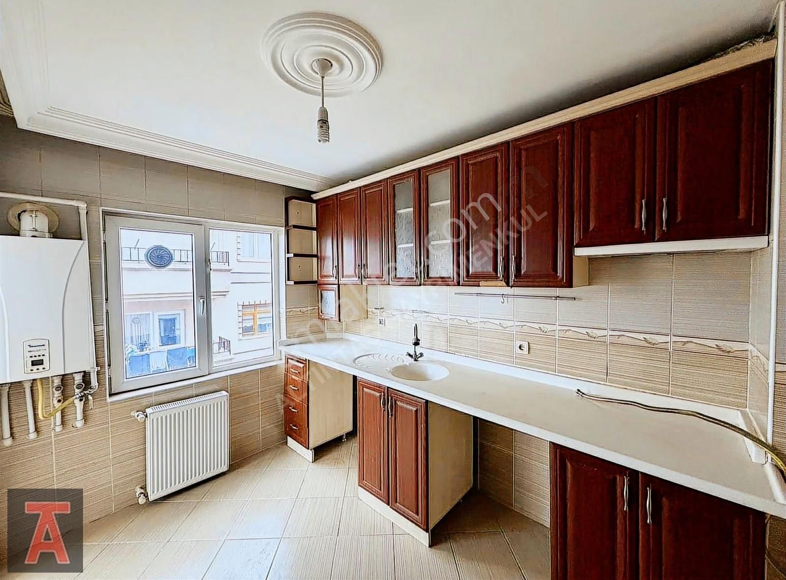 Kazım Karabekir Mah'de Ara Katta 3+1 Kiralık Daire - Görsel 21