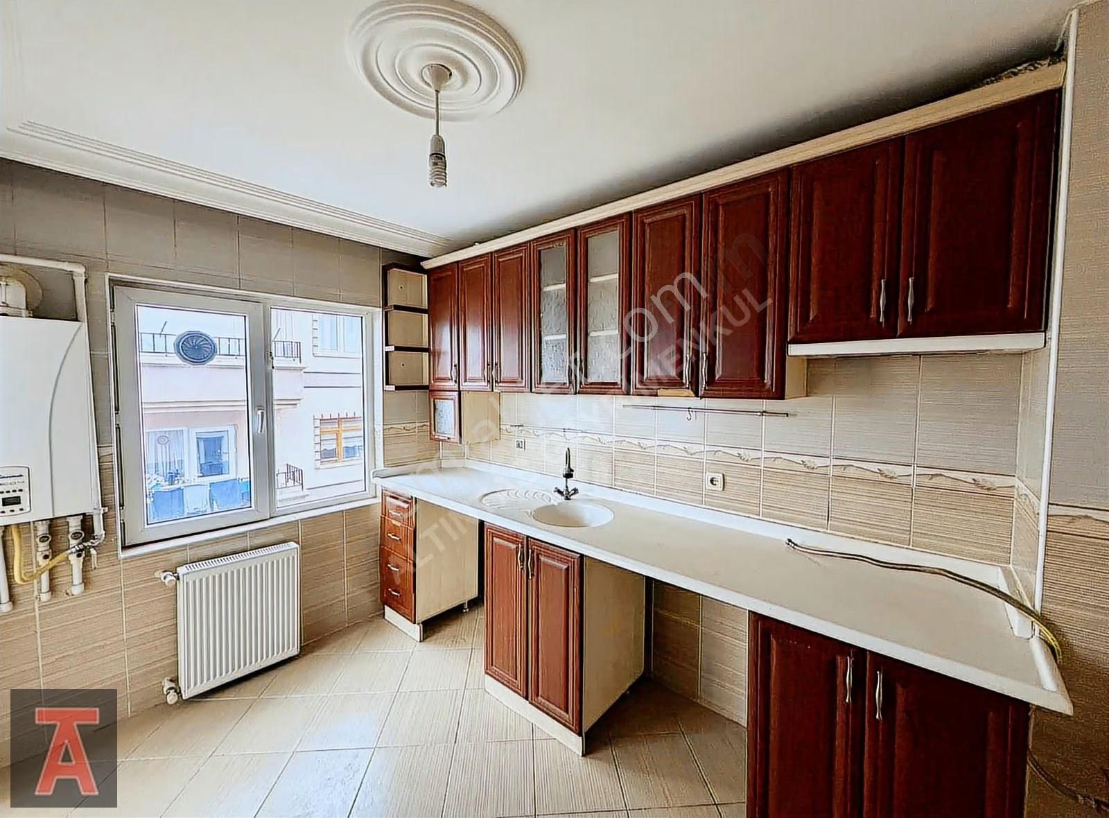 Kazım Karabekir Mah'de Ara Katta 3+1 Kiralık Daire - Görsel 26