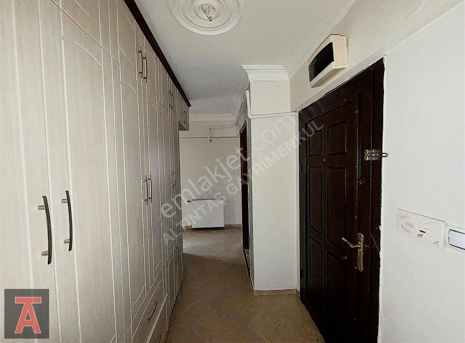 Kazım Karabekir Mah'de Ara Katta 3+1 Kiralık Daire - Görsel 31