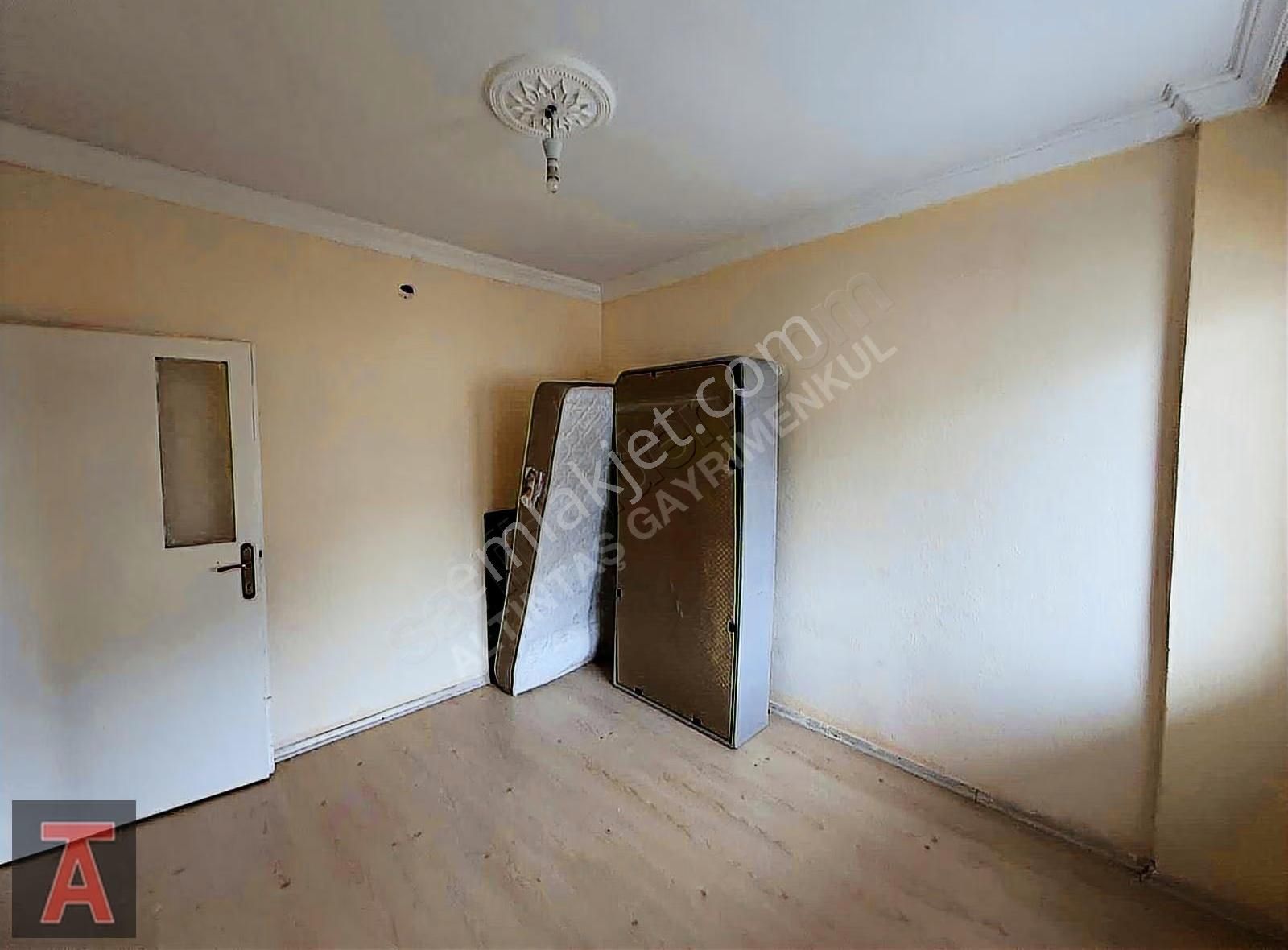 Etimesgut Merkezde Adliye Bina Yakını Katta Köşe Başı Ön Cephe - Görsel 28