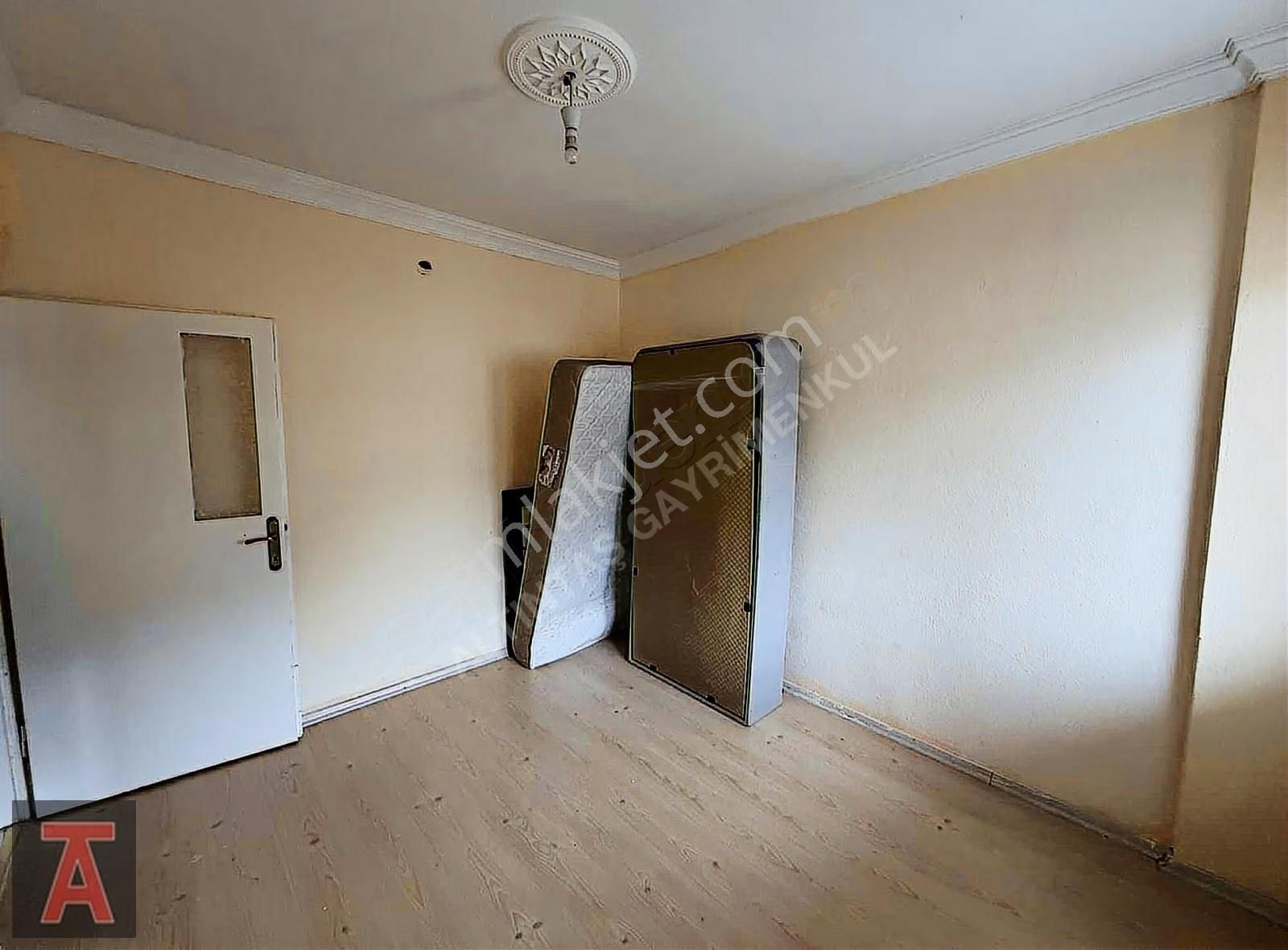 Etimesgut Merkezde Adliye Bina Yakını Katta Köşe Başı Ön Cephe - Görsel 4