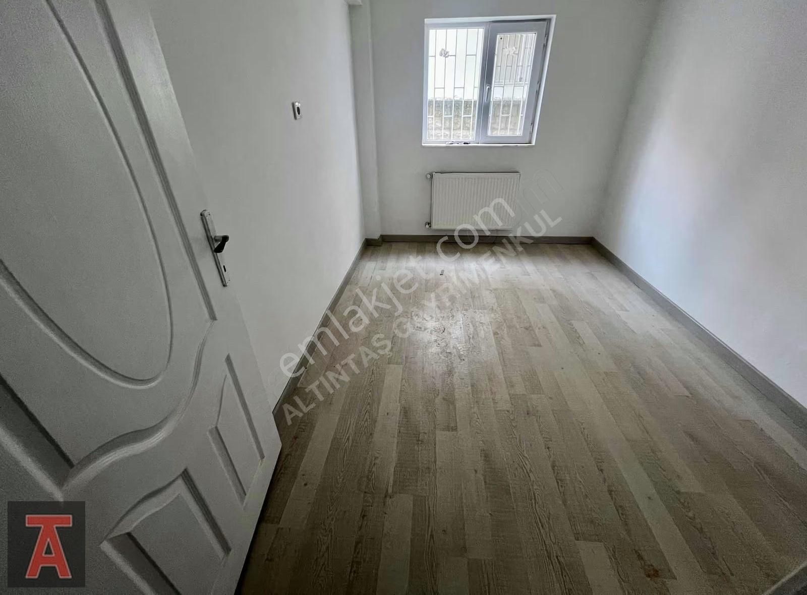 Etimesgut Merkezde Satılık Balkonlu 2+1 Daire - Görsel 16