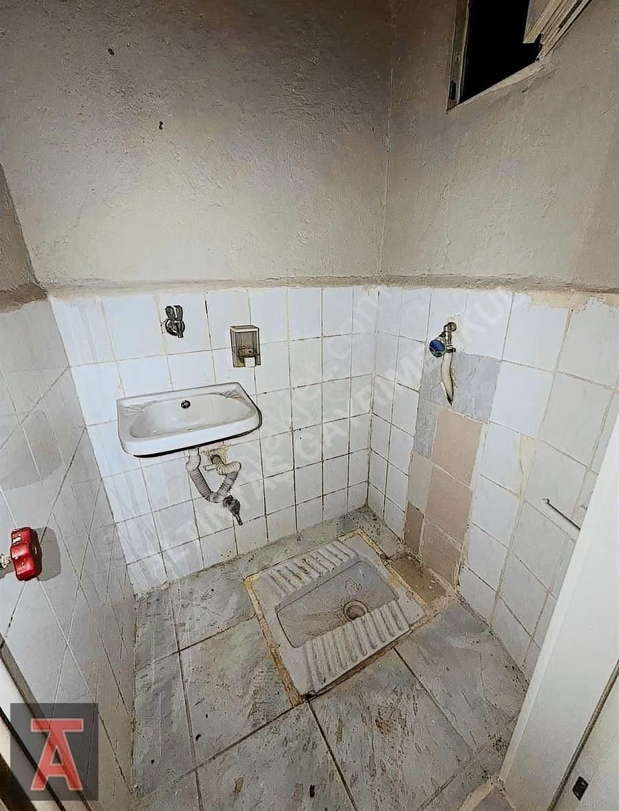 Elvan Mah'de Cadde Üzerinde Merkezi Lokasyon 3+1 Daire - Görsel 32