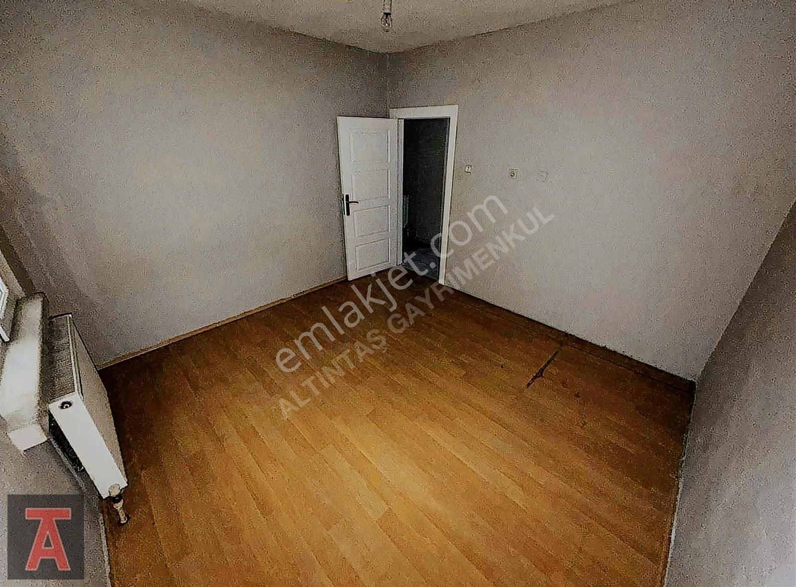 Elvan Mah'de Cadde Üzerinde Merkezi Lokasyon 3+1 Daire - Görsel 9