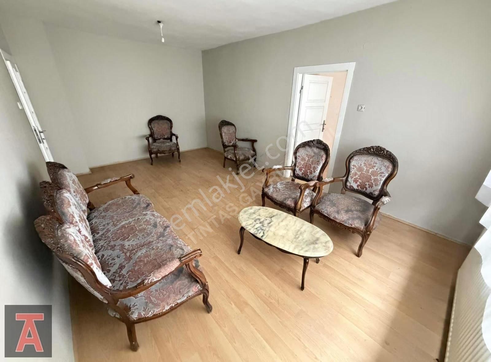 Elvan Mah'de Cadde Üzerinde Merkezi Lokasyon 3+1 Daire - Görsel 14