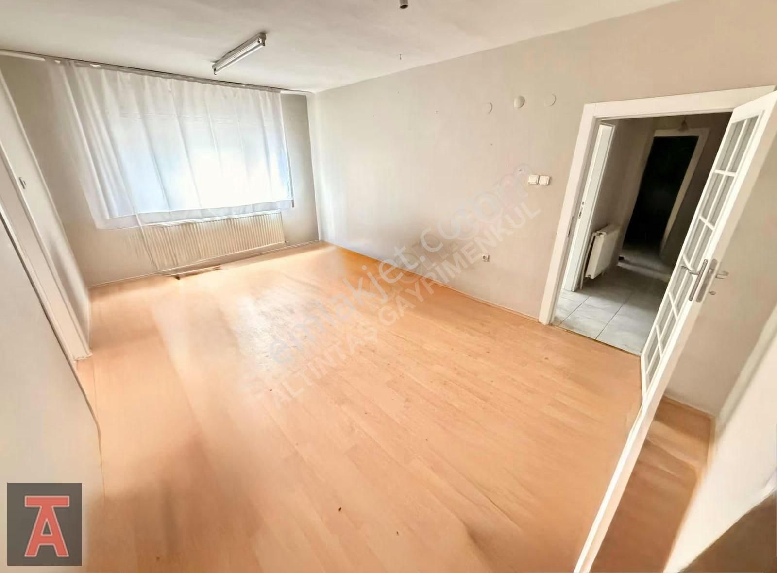 Elvan Mah'de Cadde Üzerinde Merkezi Lokasyon 3+1 Daire - Görsel 31