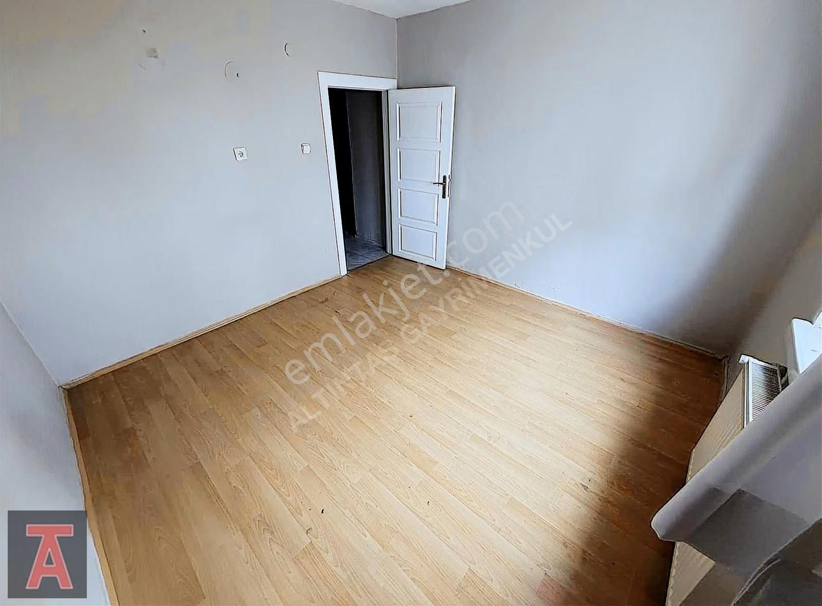 Elvan Mah'de Cadde Üzerinde Merkezi Lokasyon 3+1 Daire - Görsel 13