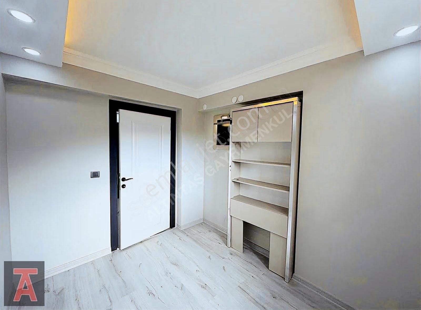 Alsancak Mah'de Asansörlü Lüx Yapılı Ara Katta 3+1 Daire - Görsel 14