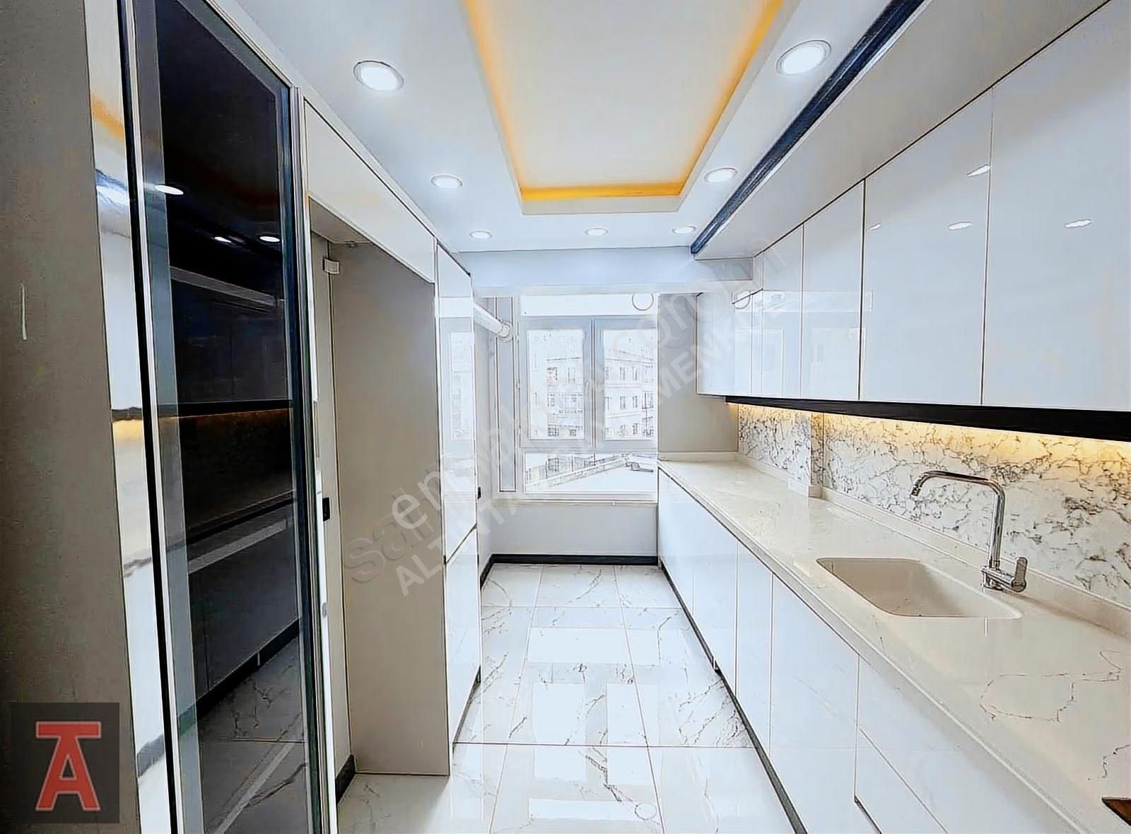 Alsancak Mah'de Asansörlü Lüx Yapılı Ara Katta 3+1 Daire - Görsel 17