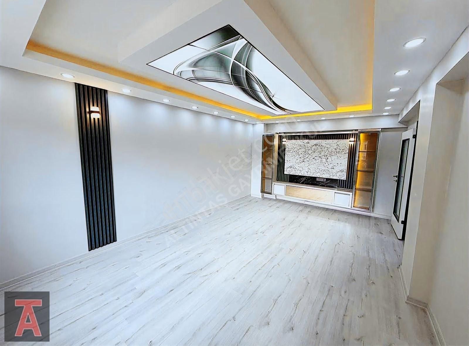 Alsancak Mah'de Asansörlü Lüx Yapılı Ara Katta 3+1 Daire - Görsel 22