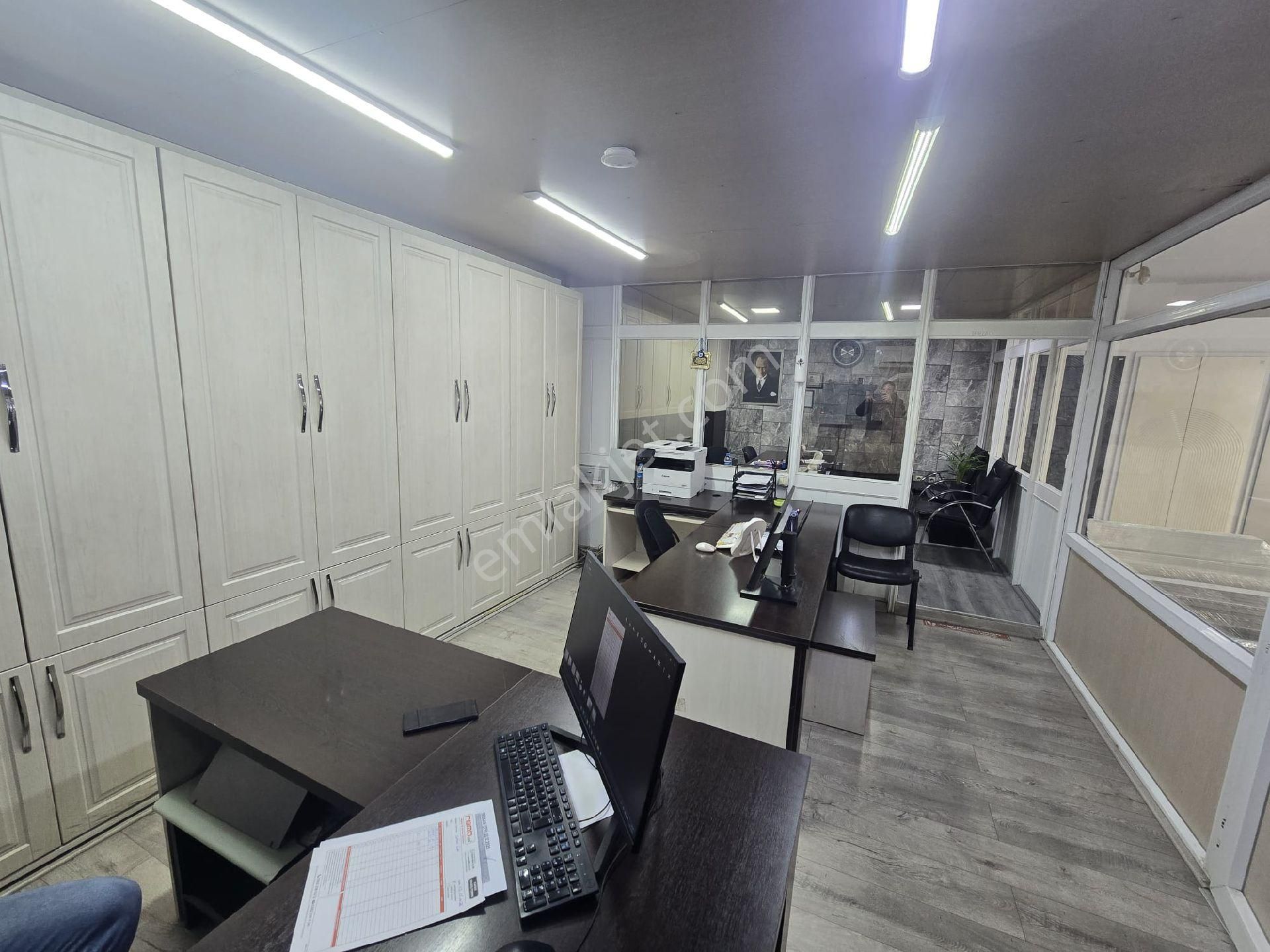 Rekoor Emlaktan Eski Sanayi Sit.4 Katlı Satılık İşyeri - Görsel 6