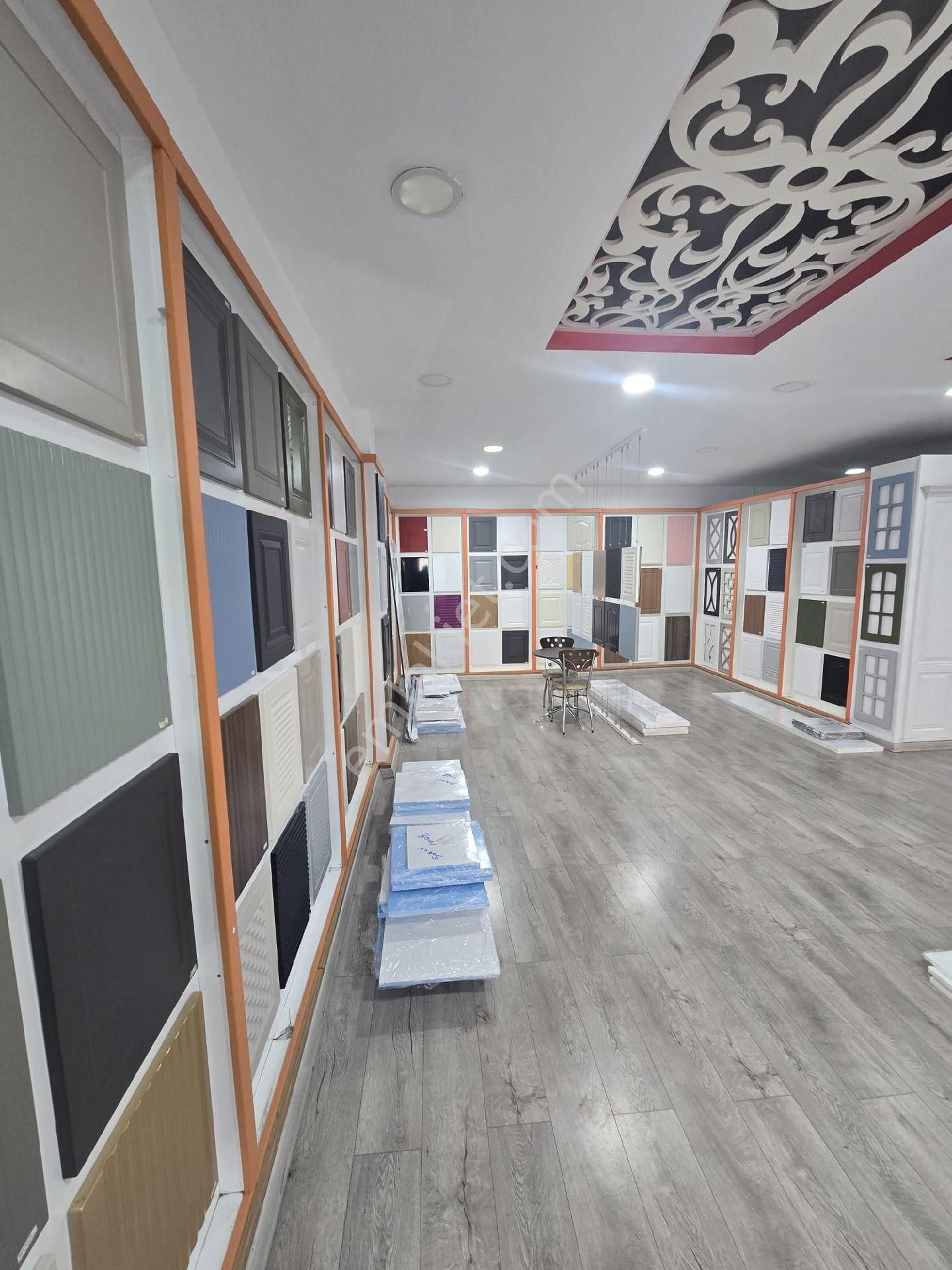 Rekoor Emlaktan Eski Sanayi Sit.4 Katlı Satılık İşyeri - Görsel 3