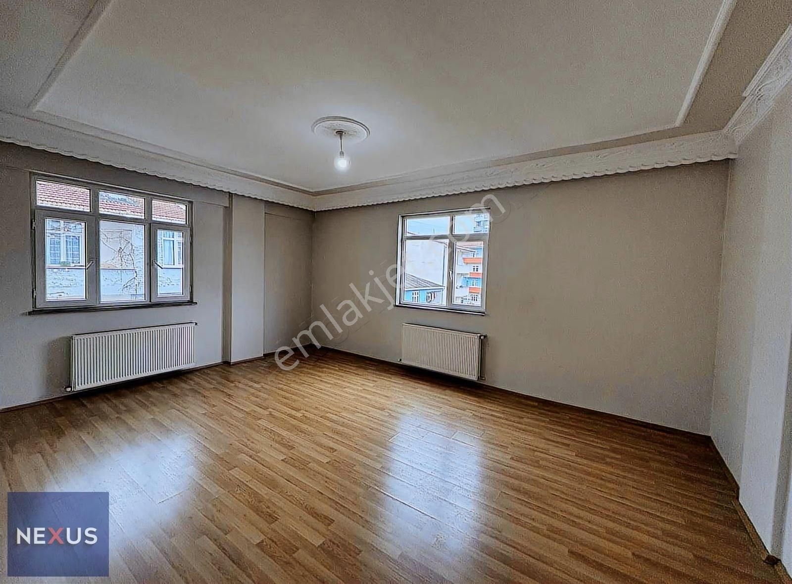 Sultanbeyli Fatih Mahallesinde Kiralık 3+1 Daire 130 M2