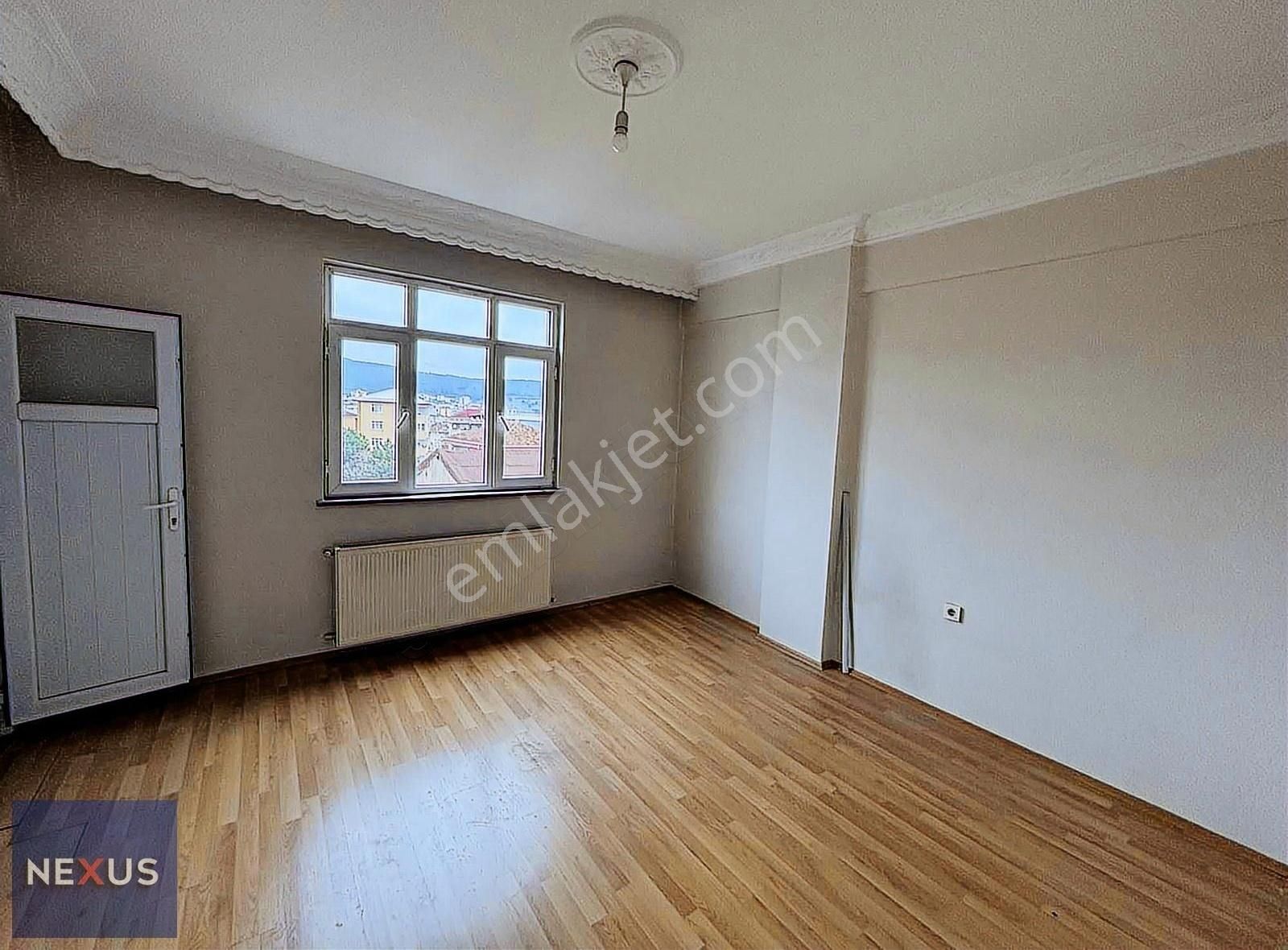 Sultanbeyli Fatih Mahallesinde Kiralık 3+1 Daire 130 M2 - Görsel 12