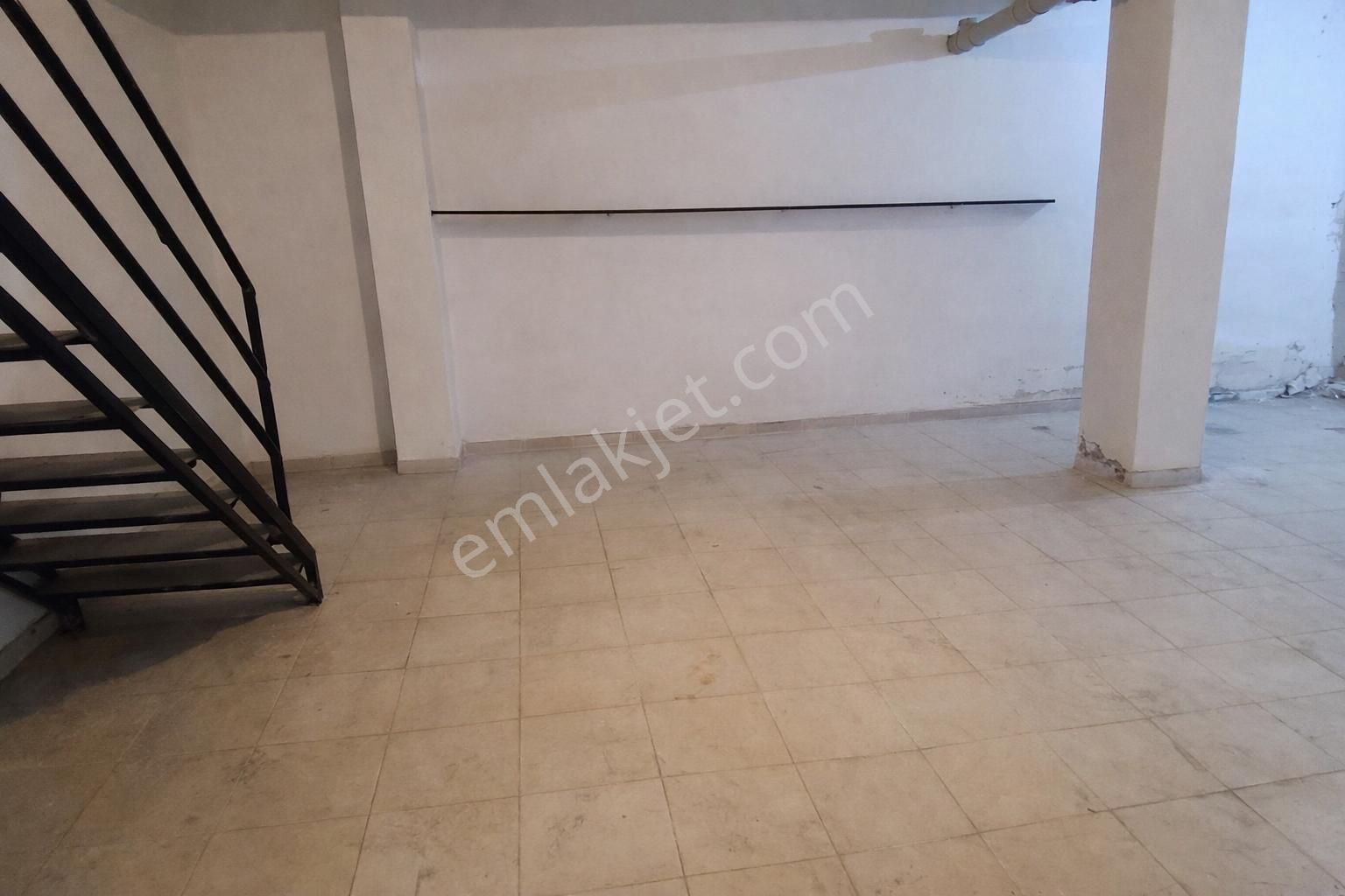 Velioğlu Caddesine Yakın 120 M² İskanlı Depolu Satılık Dükkan - Görsel 11