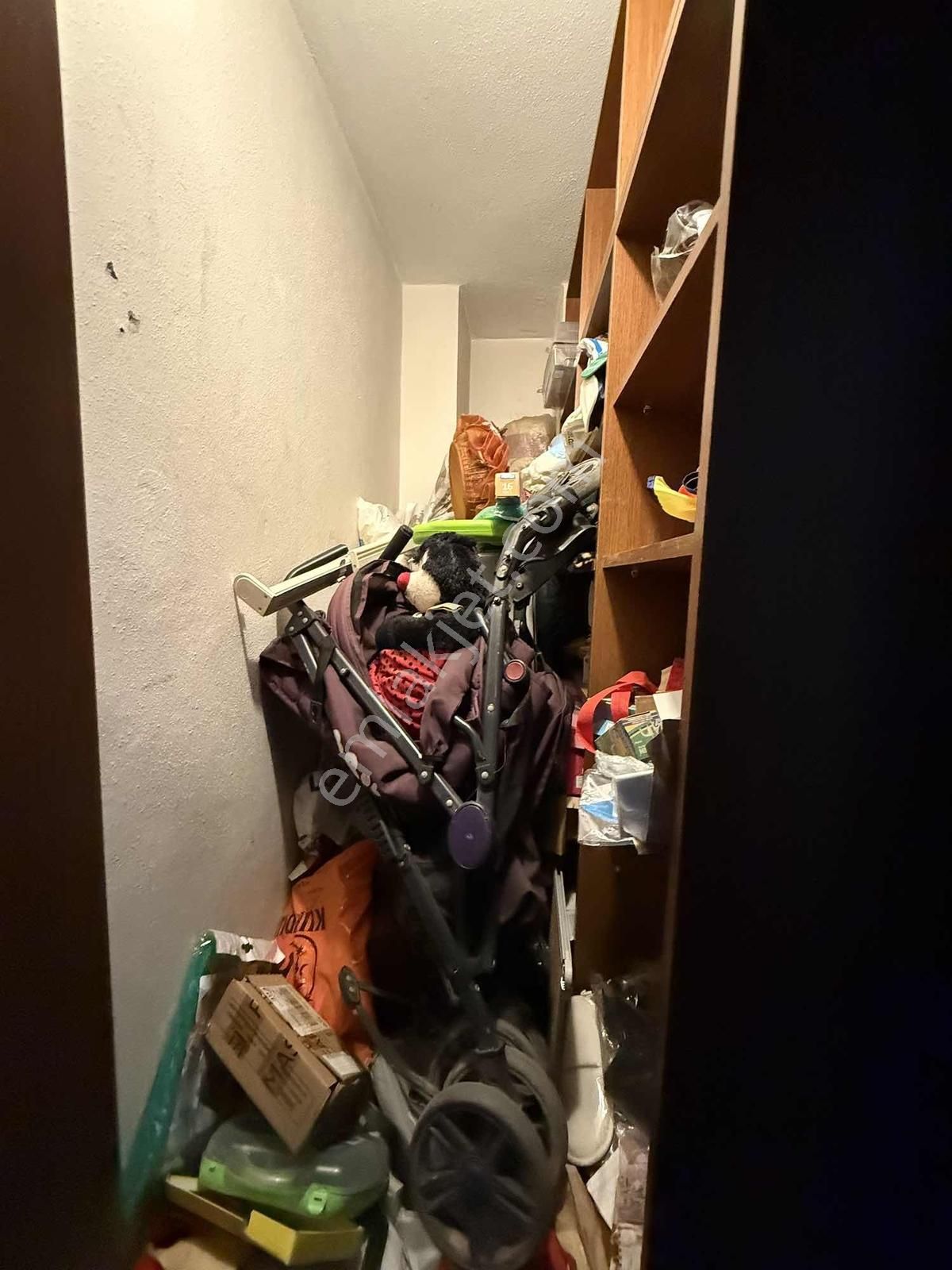 Nurfen'den Cadde Üstü Arakat Geniş Cam Balkonlu Kiralık Daire - Görsel 5