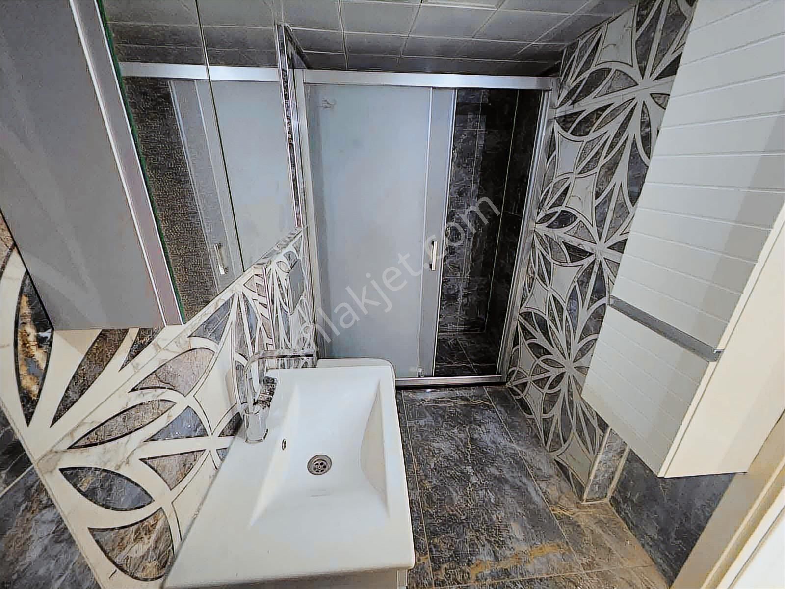 Marvera' Dan Kiralık Marmaris Merkezde 3+1 Boş Daire - Görsel 6