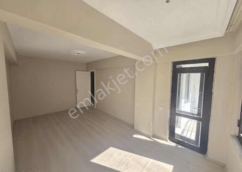 Marvera' Dan Kiralık Marmaris Merkezde 3+1 Boş Daire - Görsel 8