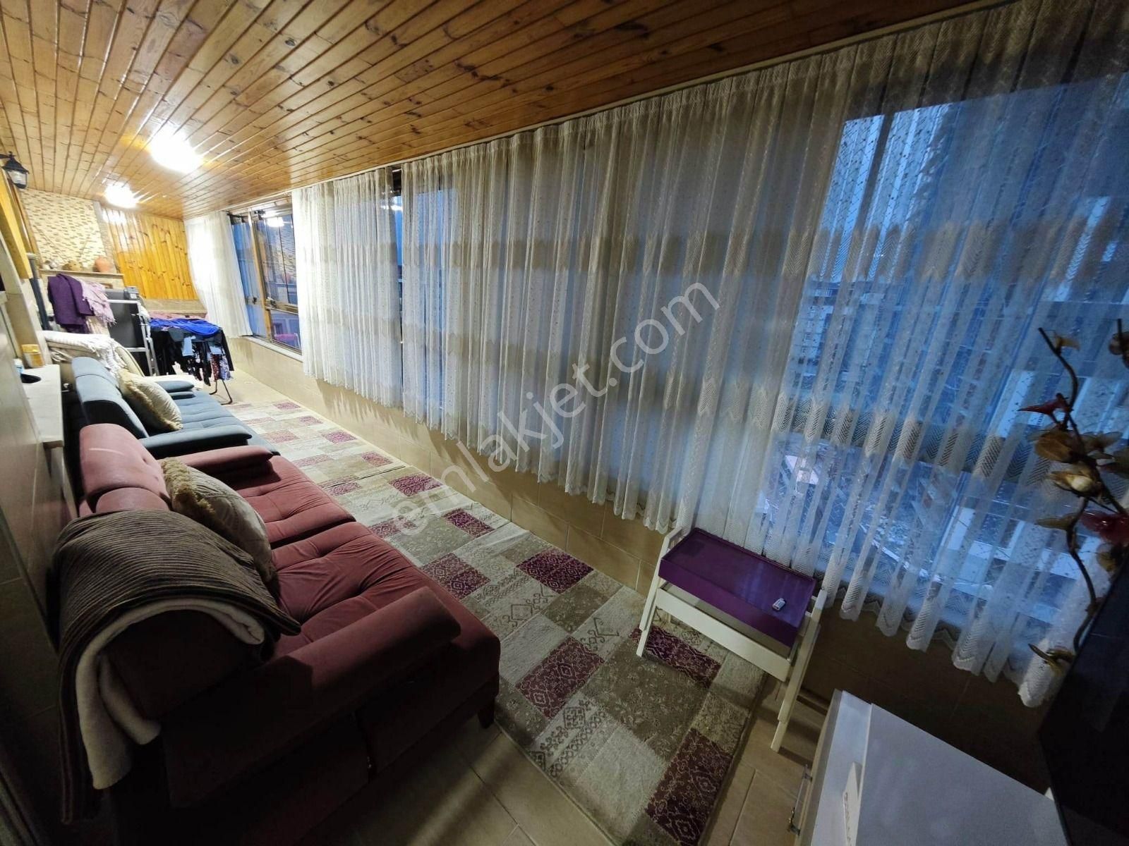 Yenibosna Pazar Pazarında 5+1 Krediye Uygun Ferah Dublex - Görsel 21