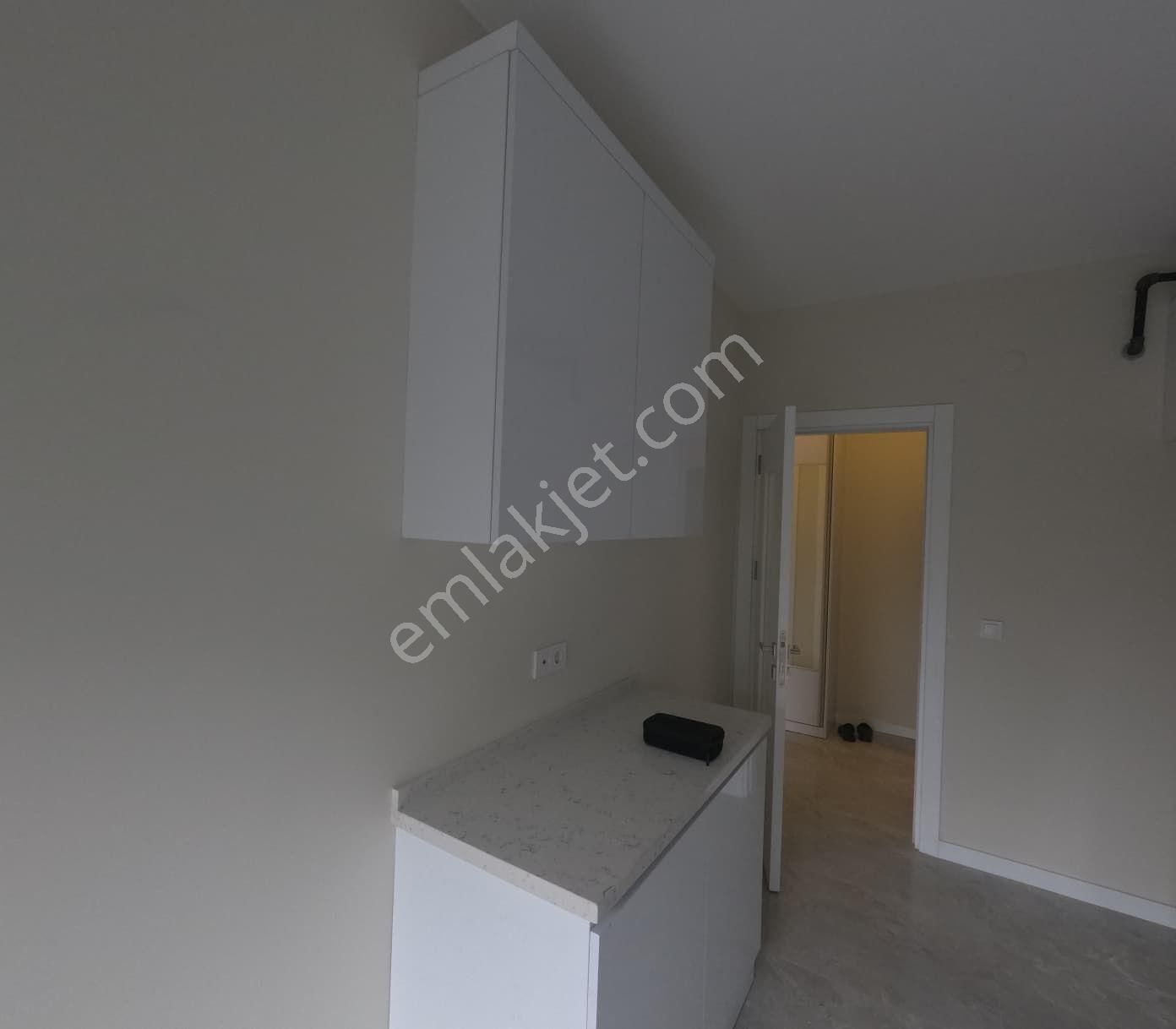 Mansuroğlu'nda Sıfır, 3+1, Ebeveyn Banyolu Lüks Daire - Görsel 8