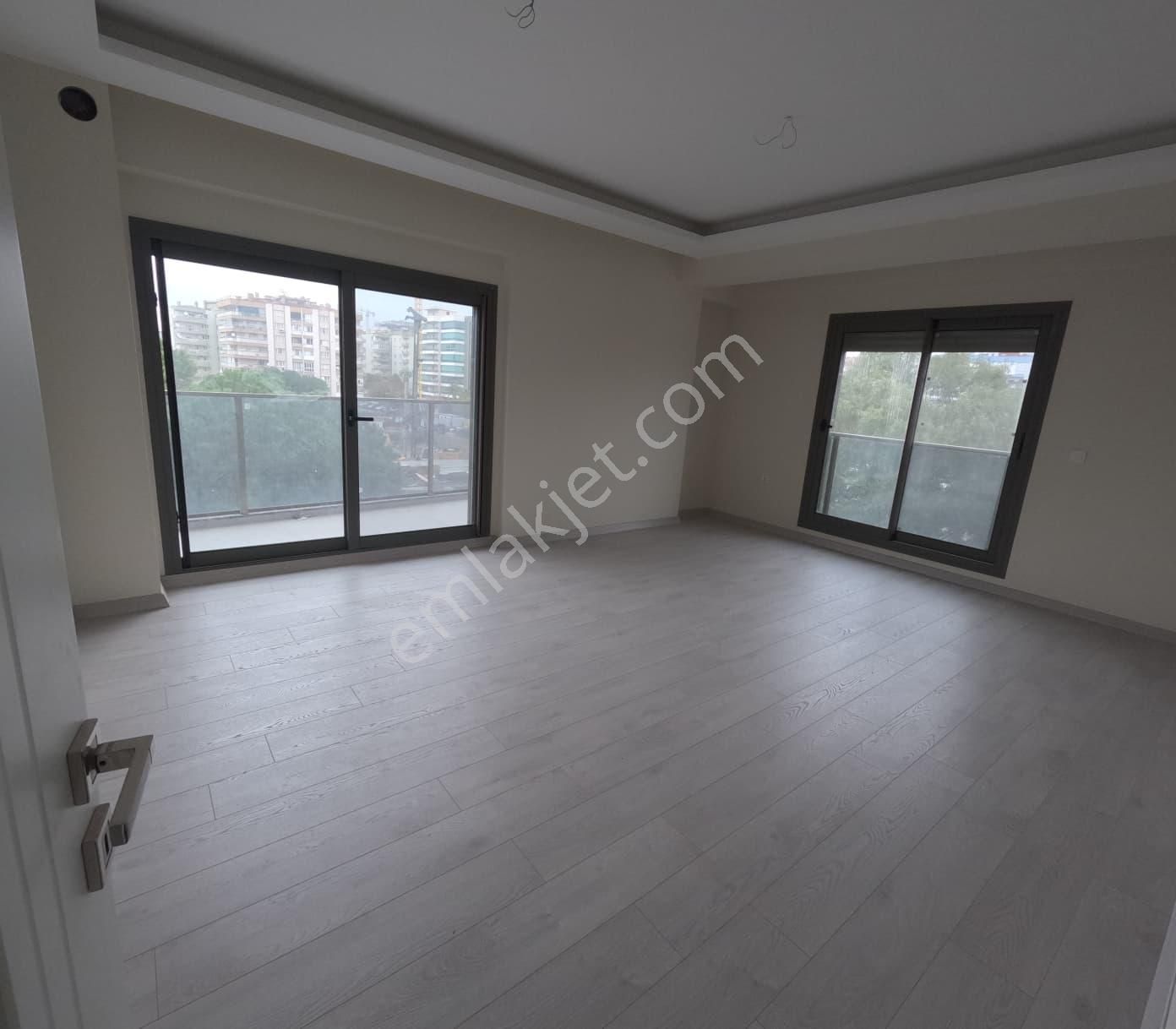 Mansuroğlu'nda Sıfır, 3+1, Ebeveyn Banyolu Lüks Daire - Görsel 13