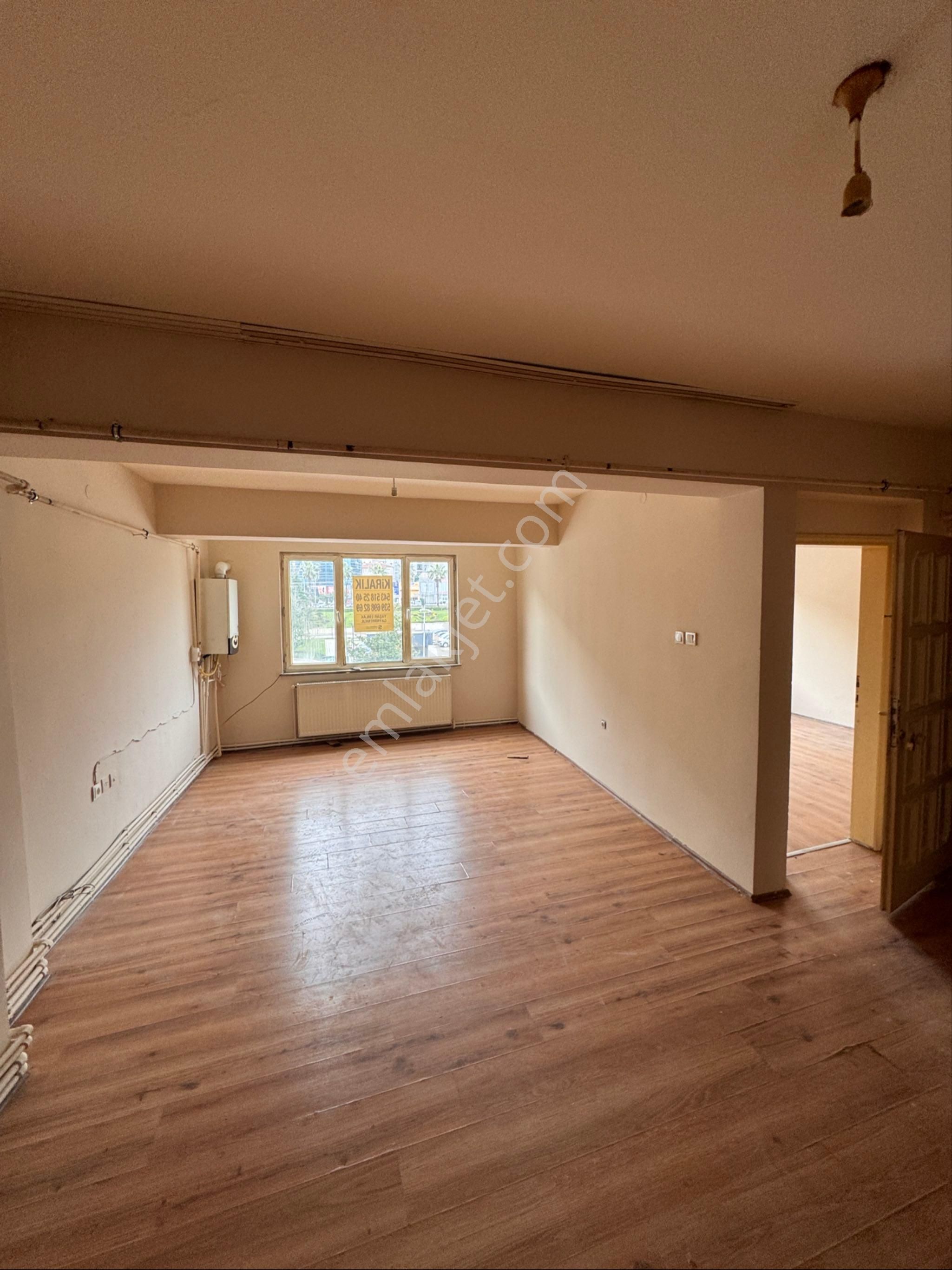 Merkezi Konumda Ferah 3+1 Ulaşıma Yakın Kiralık Daire - Görsel 14
