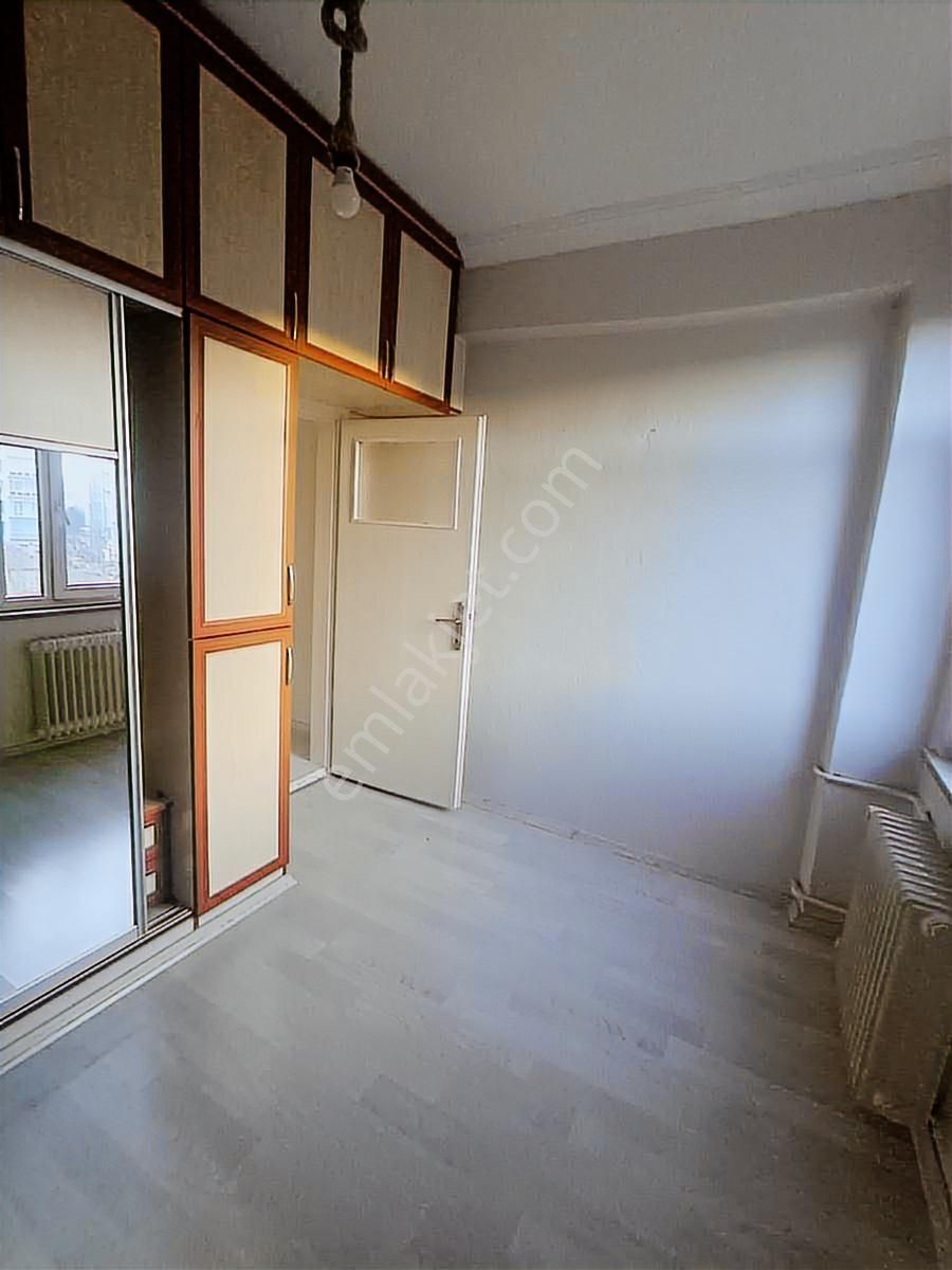 Site İçerisinde Aile Apartmanında Kiralık Bakımlı Daire - Görsel 25