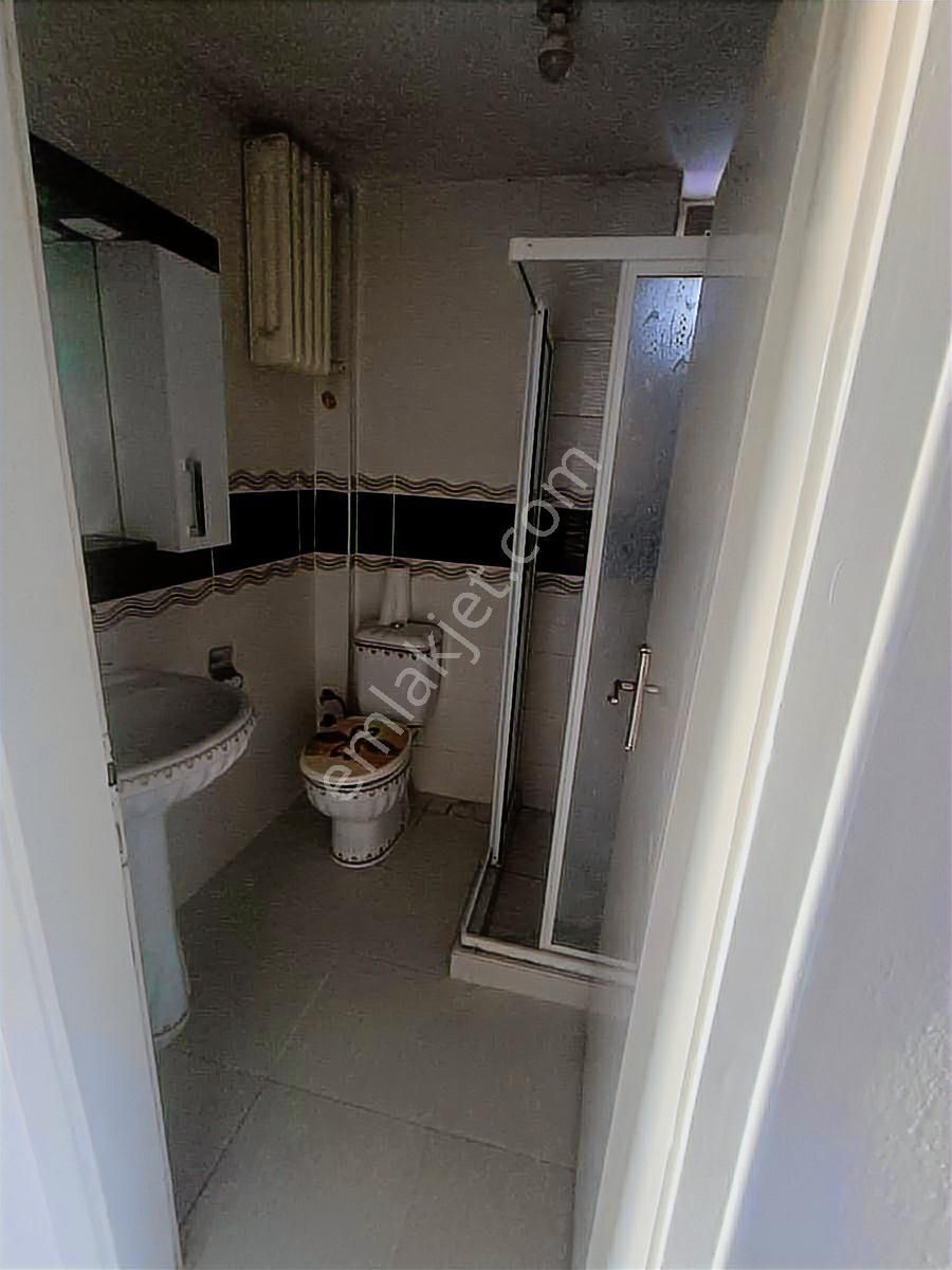 Site İçerisinde Aile Apartmanında Kiralık Bakımlı Daire - Görsel 8