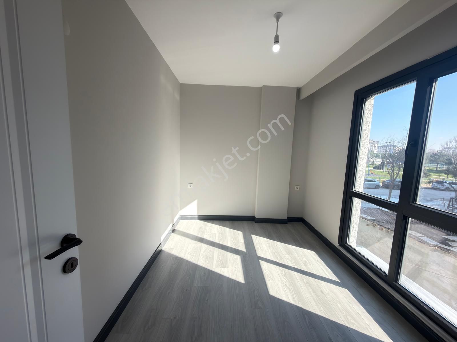 Çerkezköy*** Merpa İnş.'tan** _çarşı Merkezinde_ Acil Satılık_iskanlı_ Sıfır 1+1 - Görsel 3