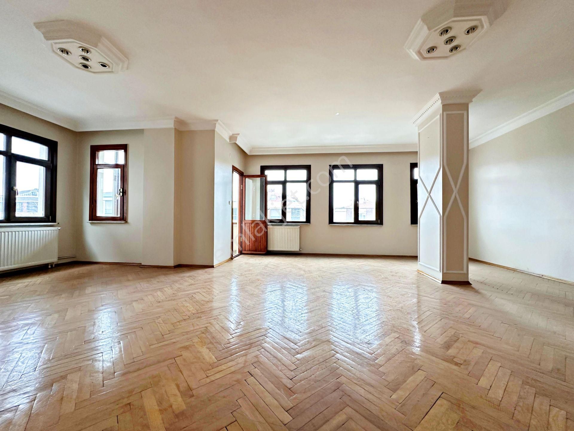 Bahçelievler Talatpaşa'da Açık Otoparklı 3+1 Kiralık Daire - Görsel 4