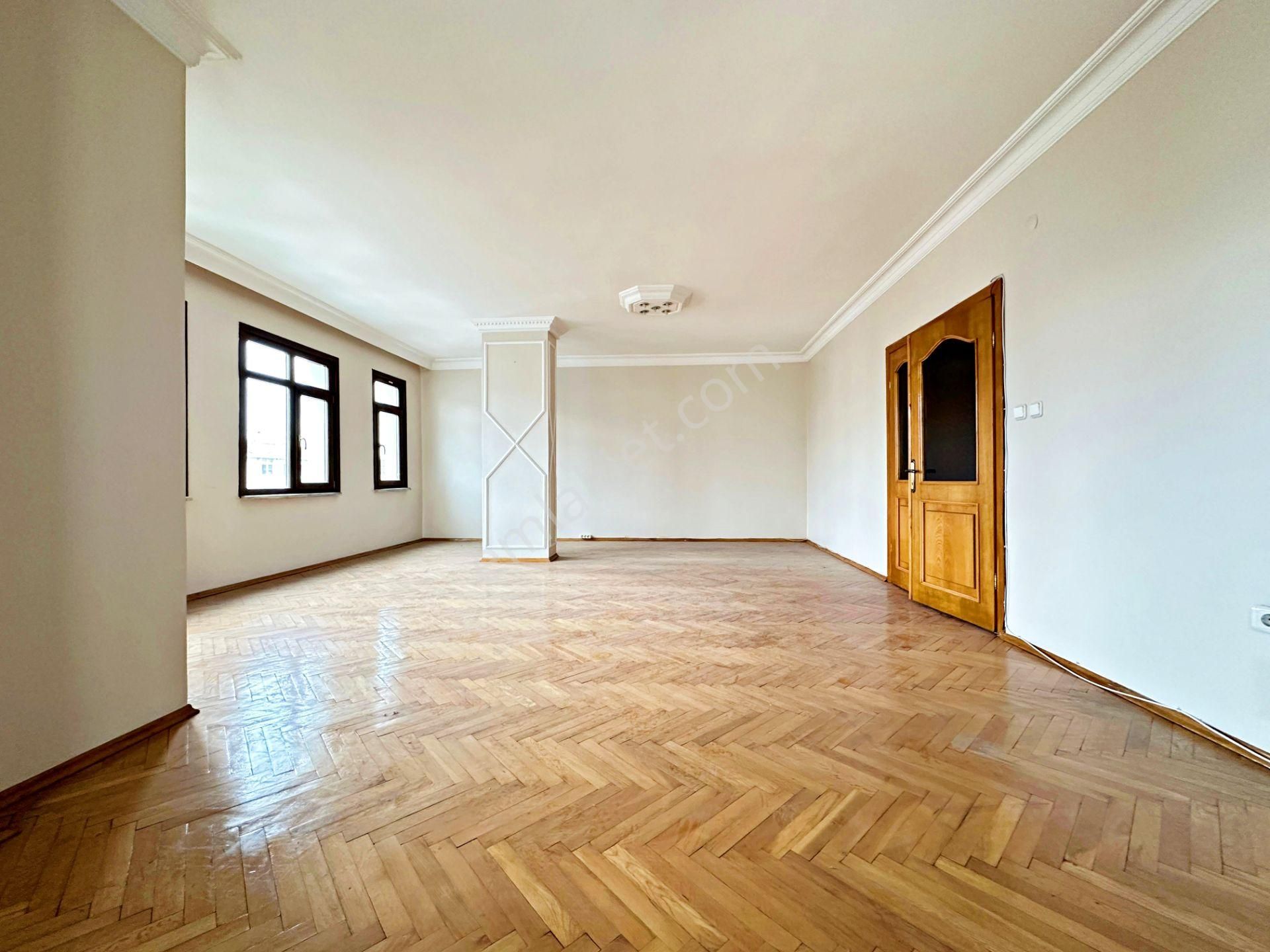 Bahçelievler Talatpaşa'da Açık Otoparklı 3+1 Kiralık Daire - Görsel 7