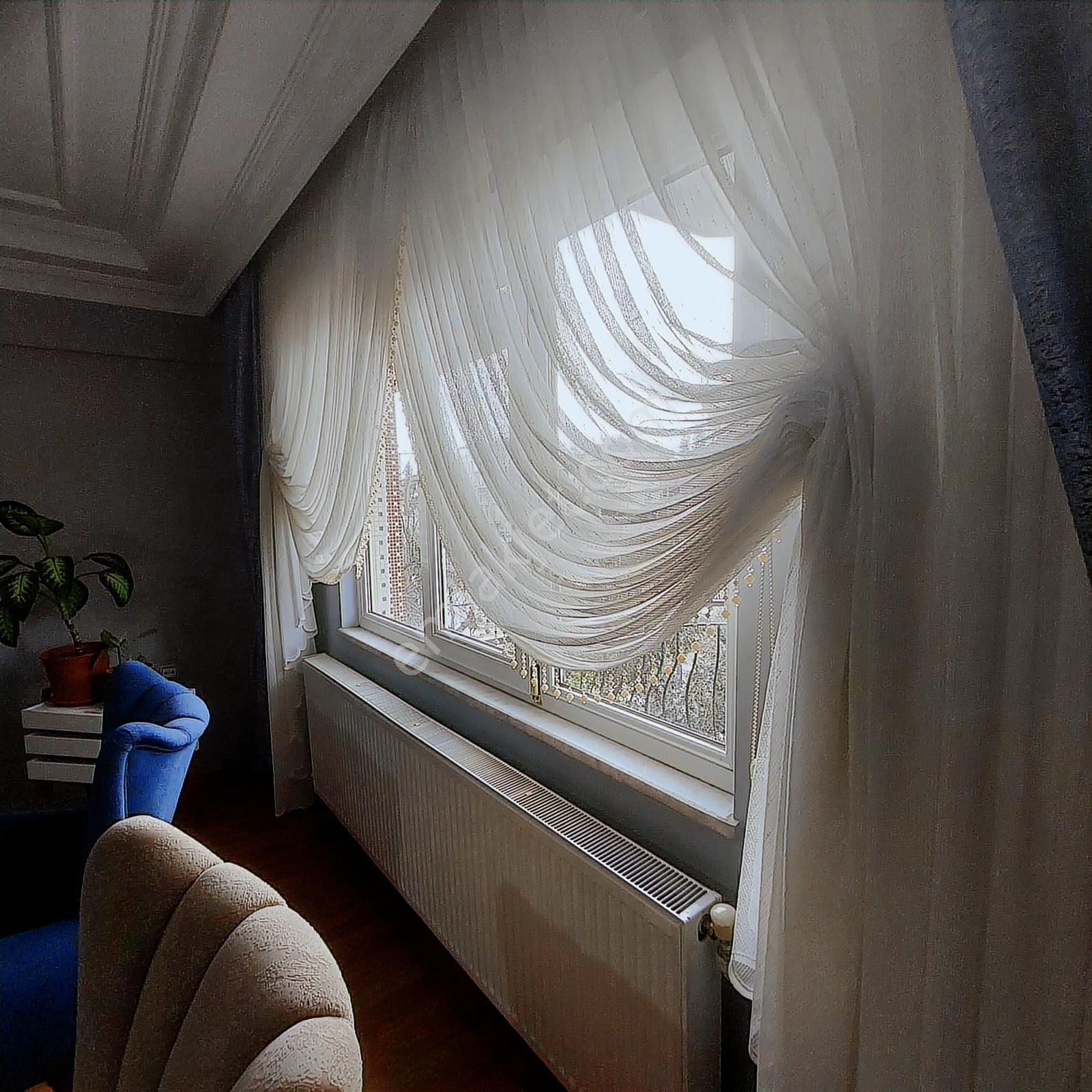 Fidanlık Caddesinde Satılık 4+1 Daire - Görsel 13