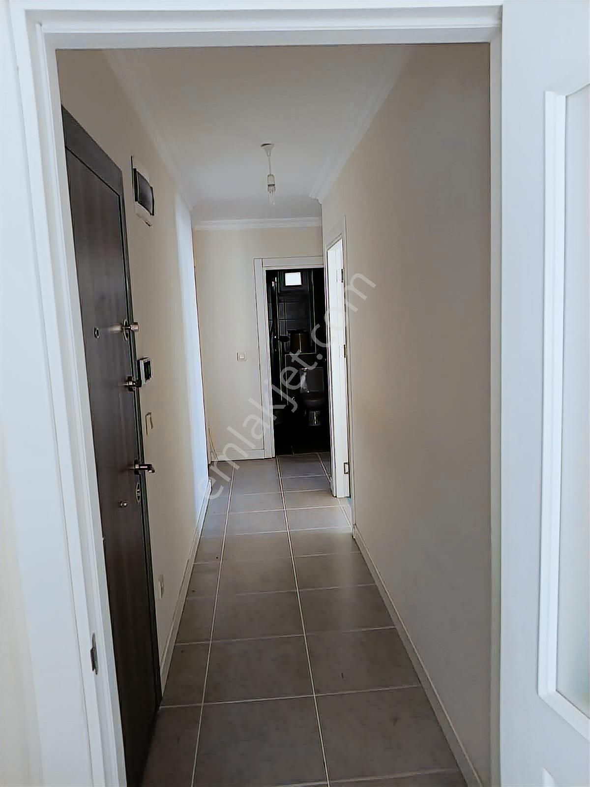 Ümraniye Armağanevler Mahallesinde 2+1 Kiralık Daire - Görsel 20