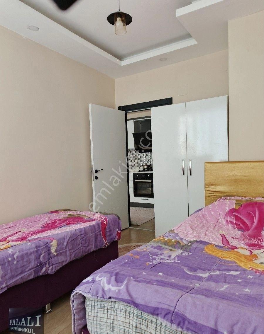 Adana Sarıçam Gültepe'de Üniversiteye Çok Yakın, Merkezi Konumda 1+1 Full Eşyalı Kiralık Daire - Görsel 2
