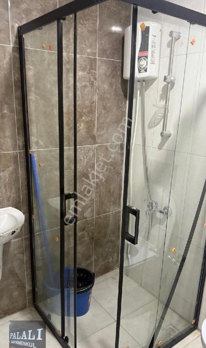 Sarıçam,gültepe'de,1+1 Merkezi Konumda Pazaryeri,marketler,otobüs Durakları Çok Yakın Eşyalı Satılık - Görsel 5