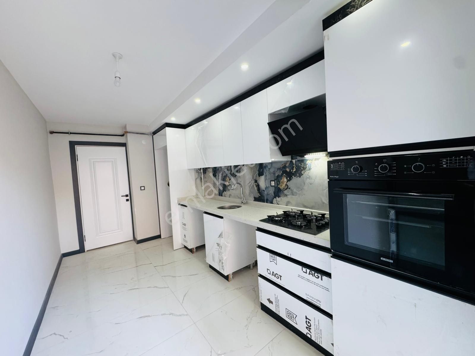 Merpa'dan_bağlık Mah'de Avm.'ler Bölgesinde Kiralık Sıfır_2+1 - Görsel 6